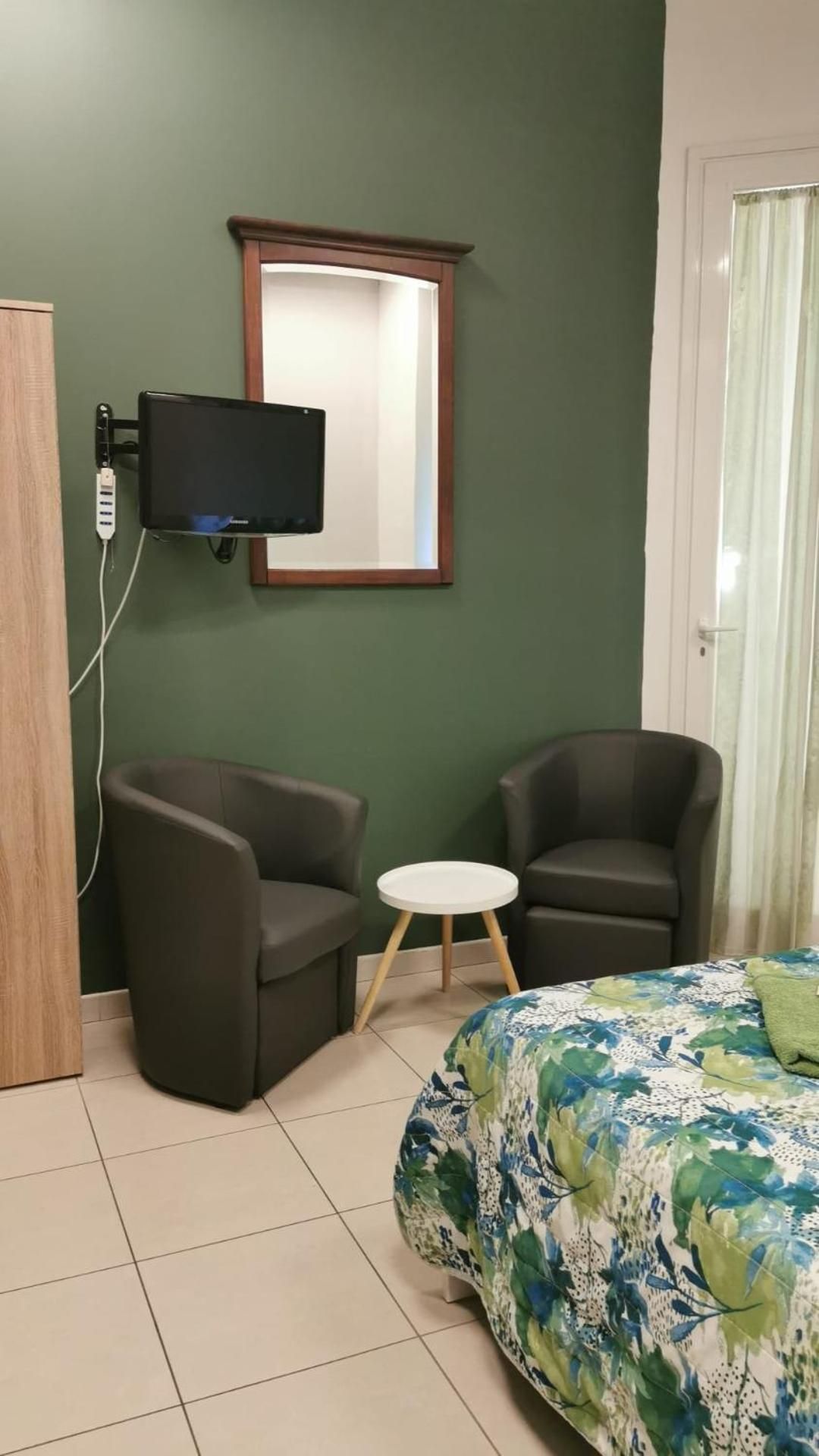 Double Room with Private External Bathroom