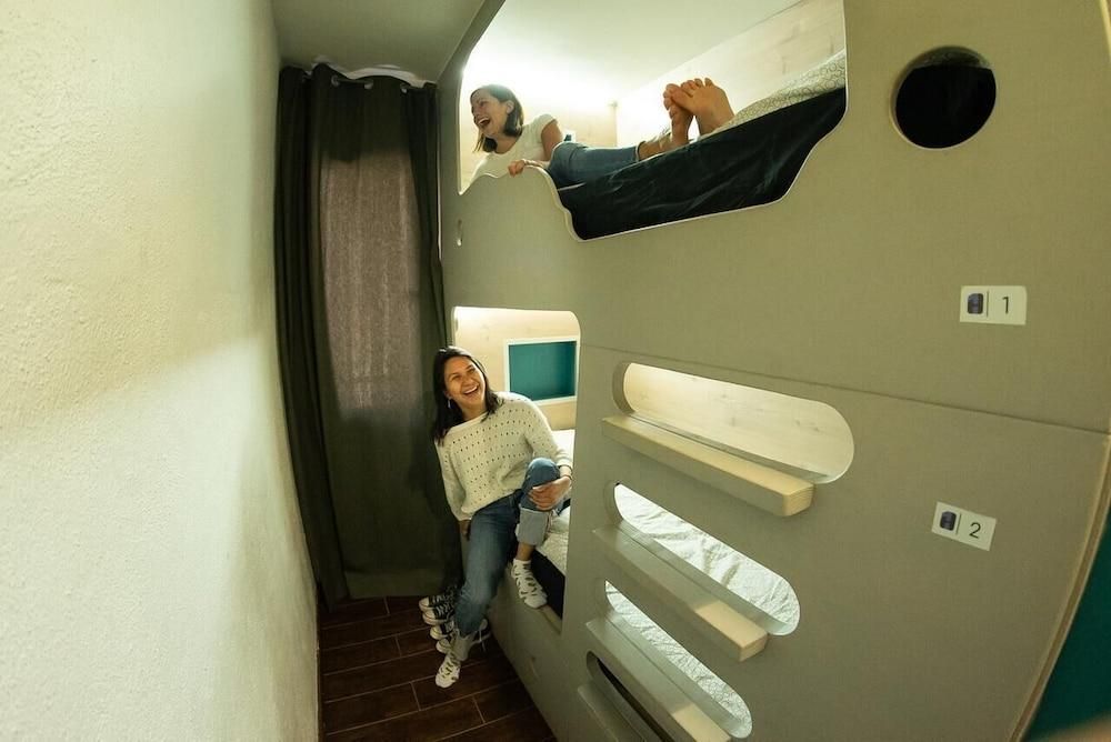 0cbd659e006f9152ca15ed054bca7b80