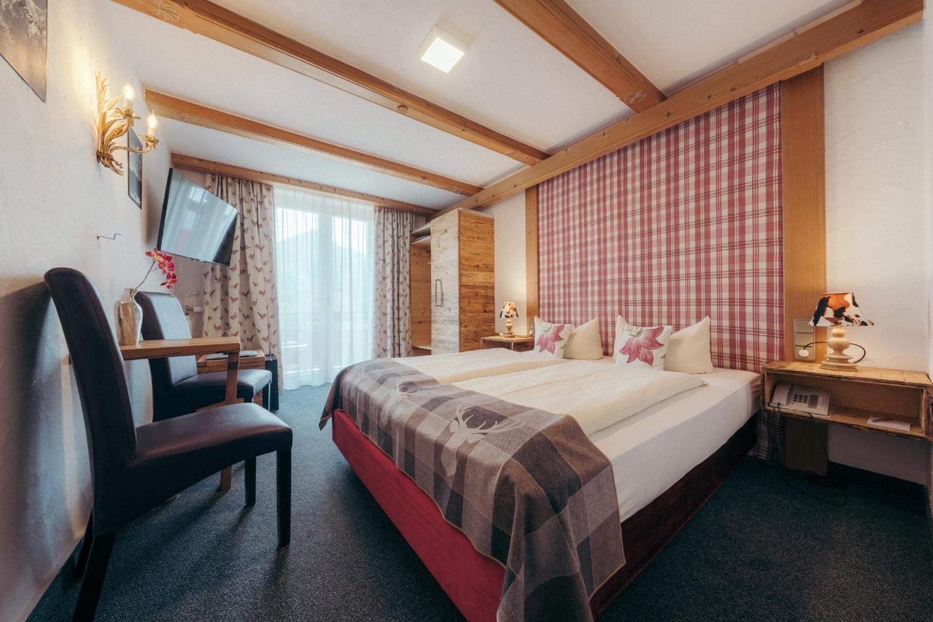 Queen Room with Balcony