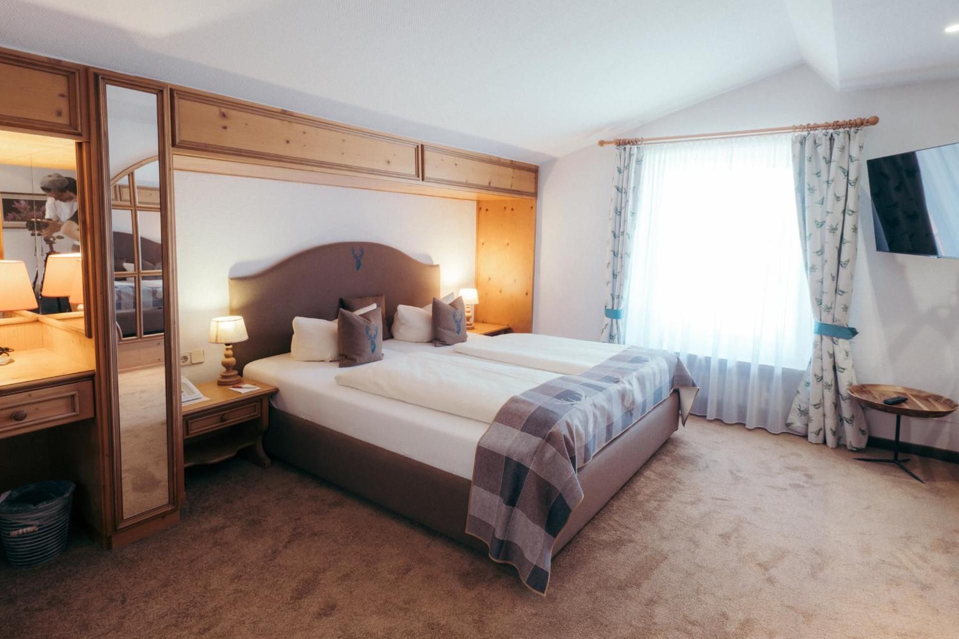 Large Double Room