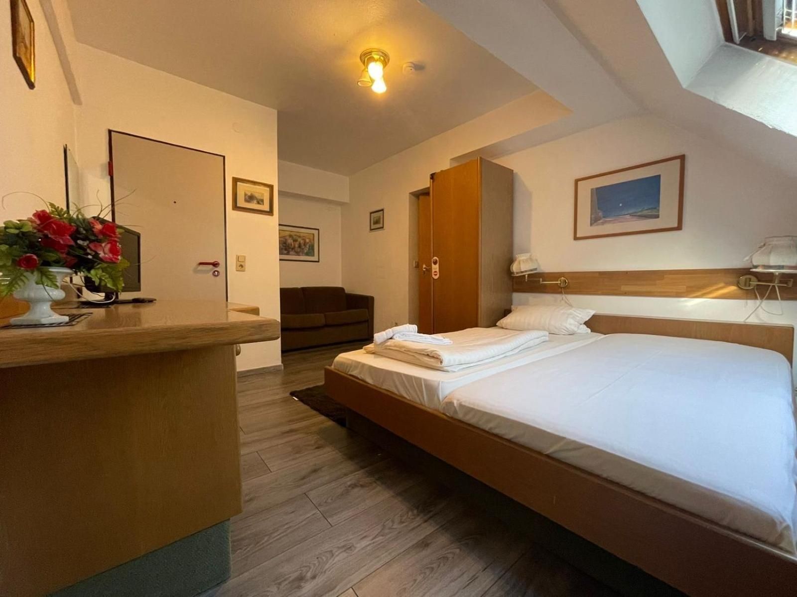 Single Room