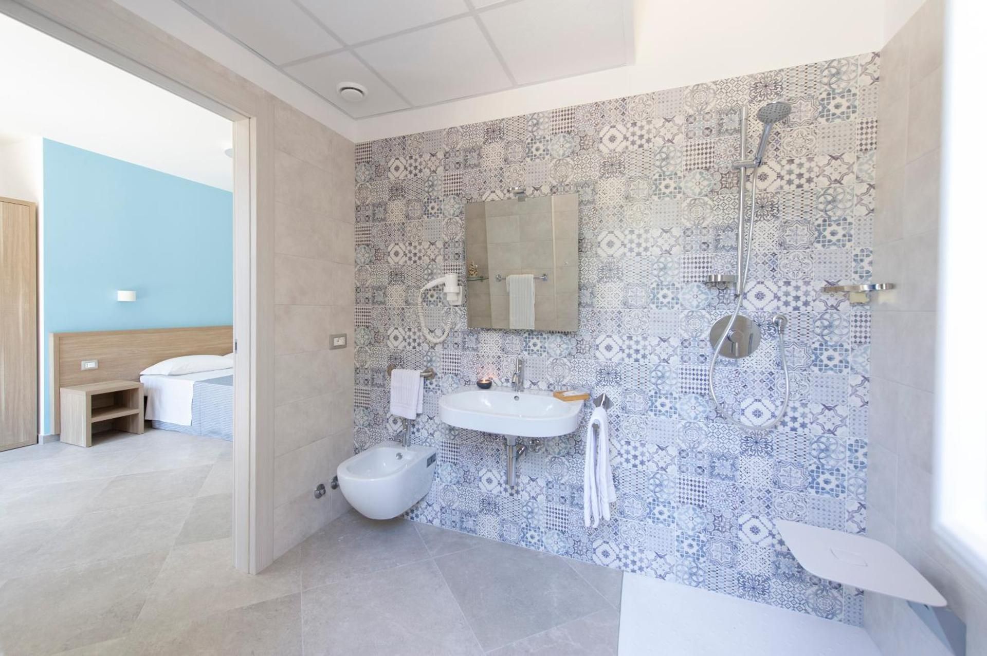 Superior One-Bedroom Apartment