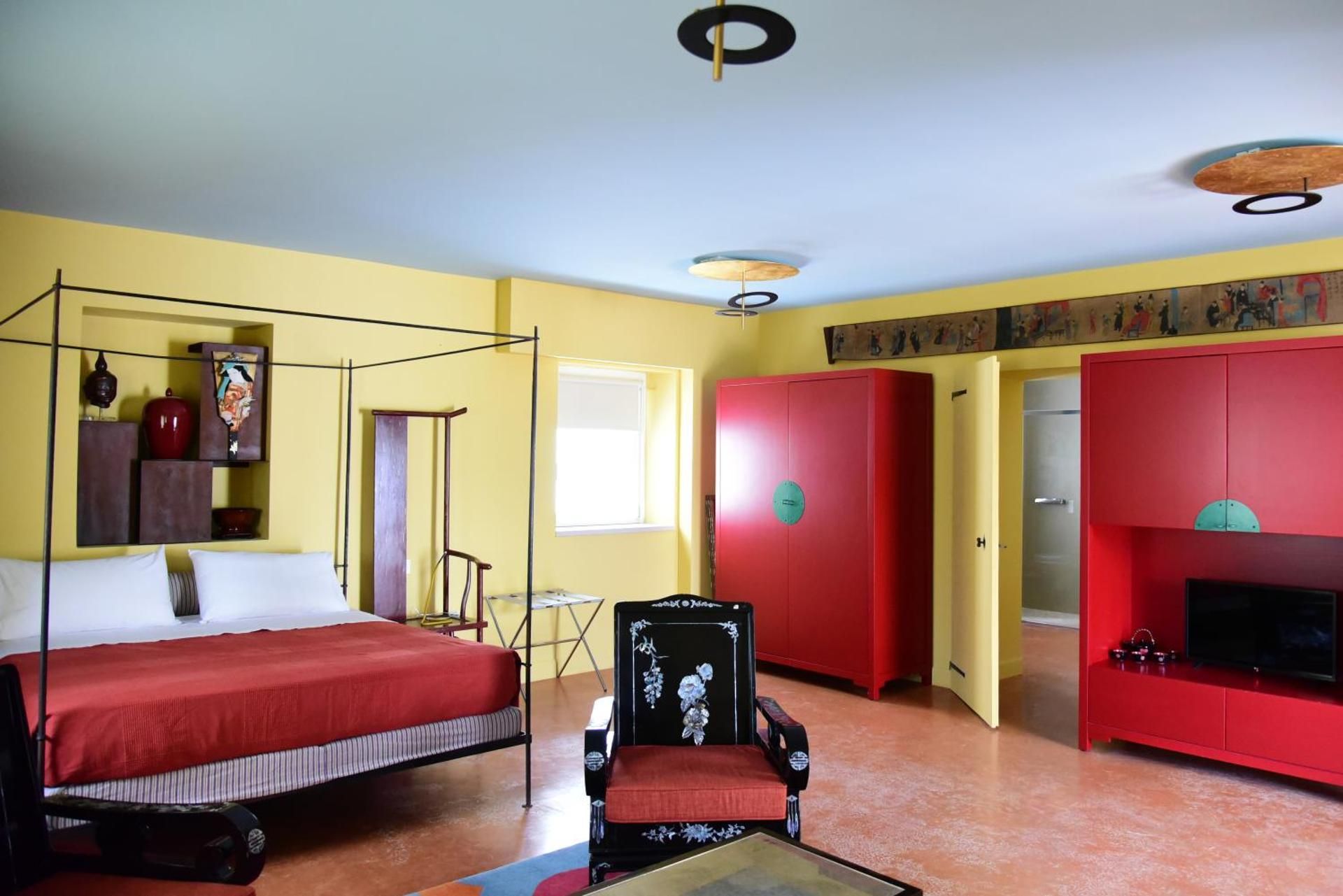 Deluxe Double Studio