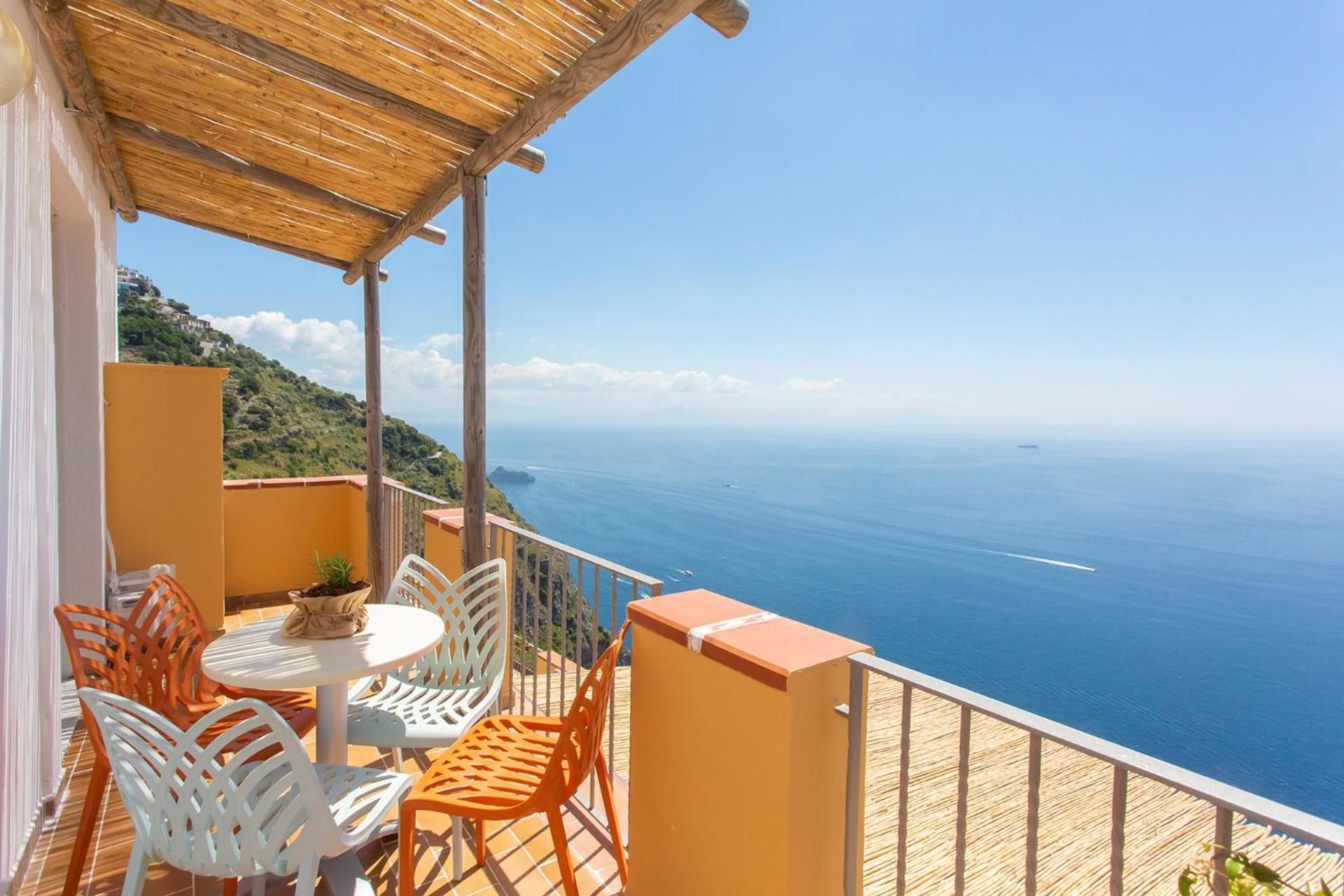 Apartment with Sea View