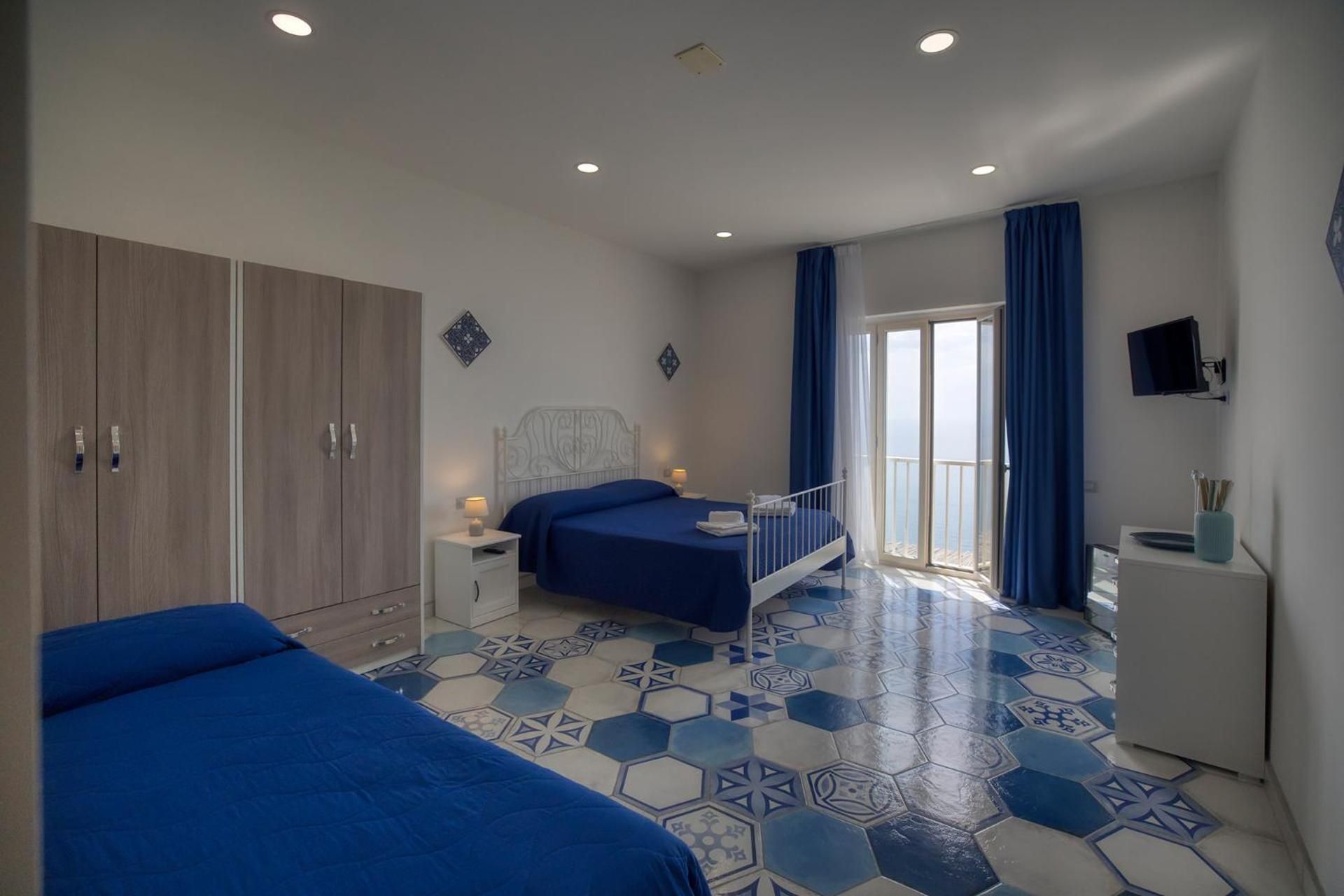 Double Room with Spa Bath