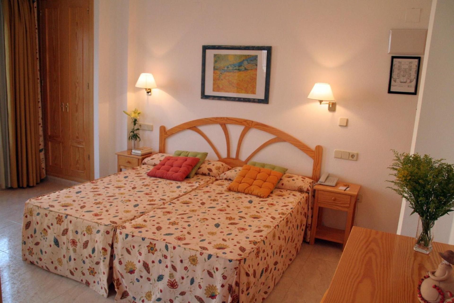 Comfort Twin Room