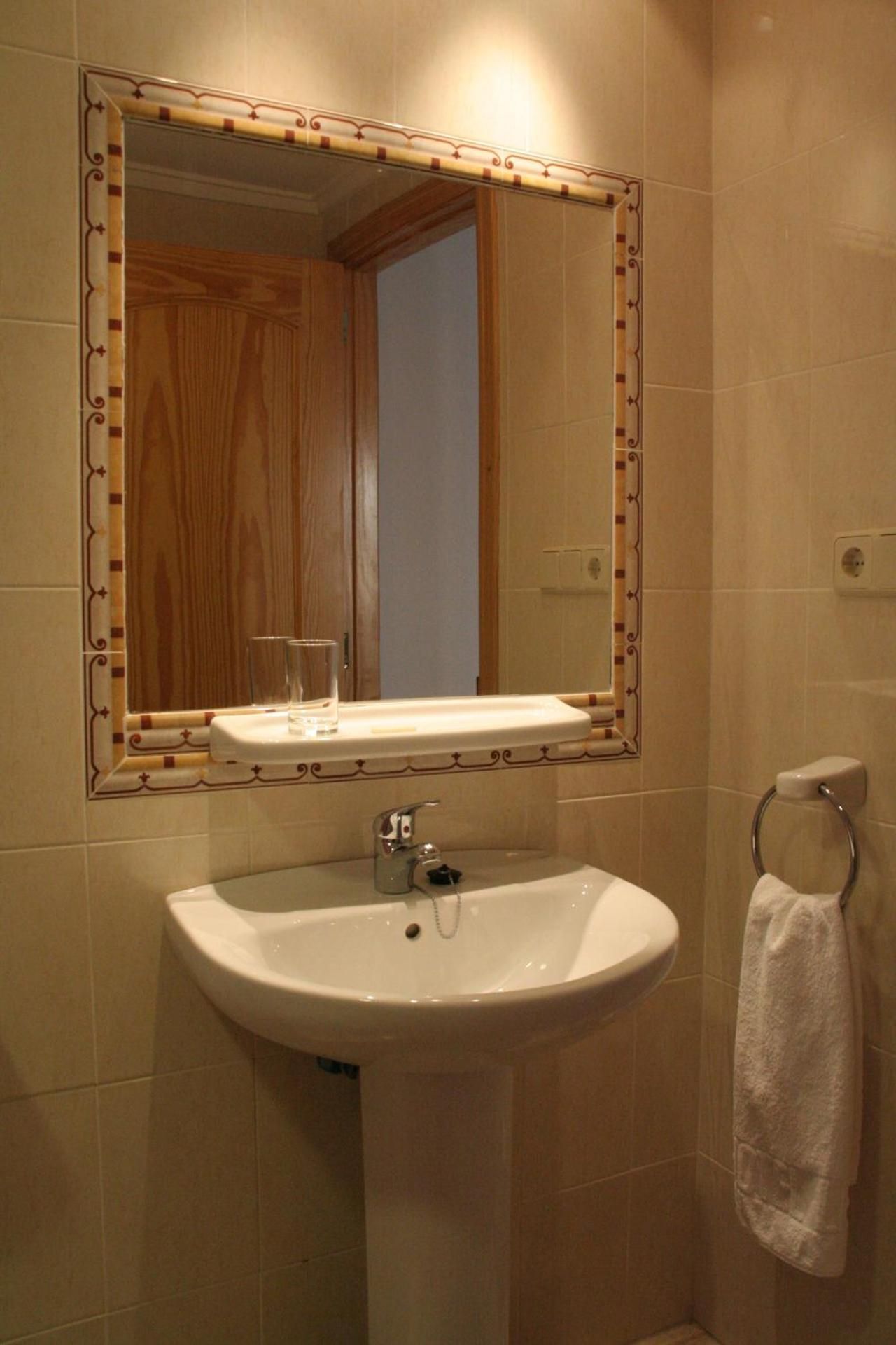 Comfort Single Room