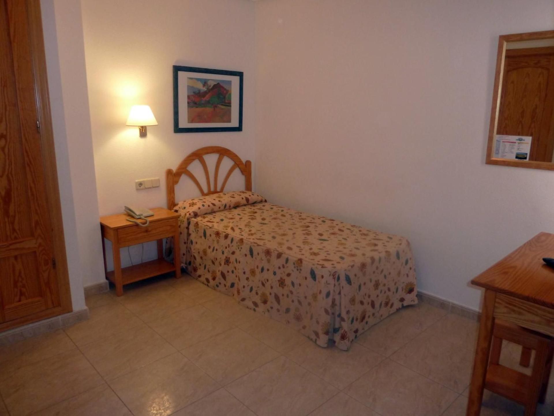 Comfort Single Room