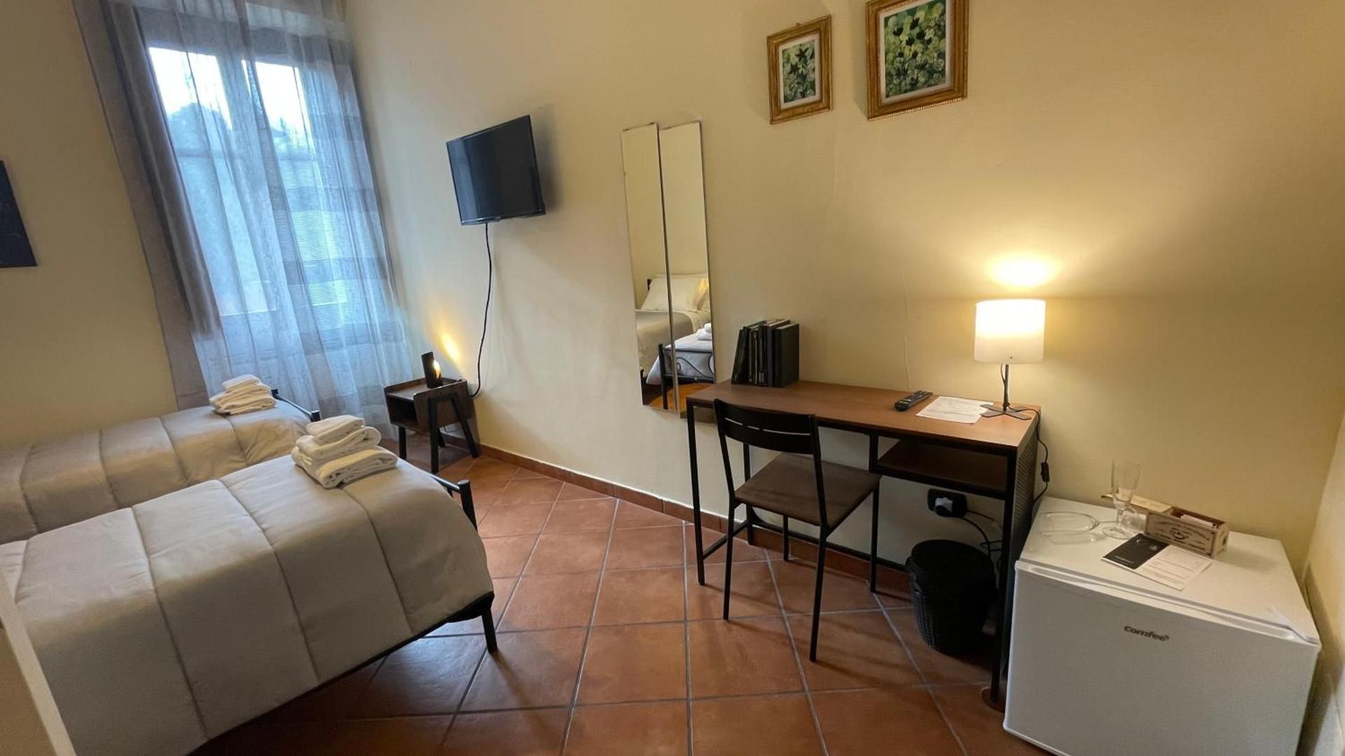 Quadruple Room with Private Bathroom