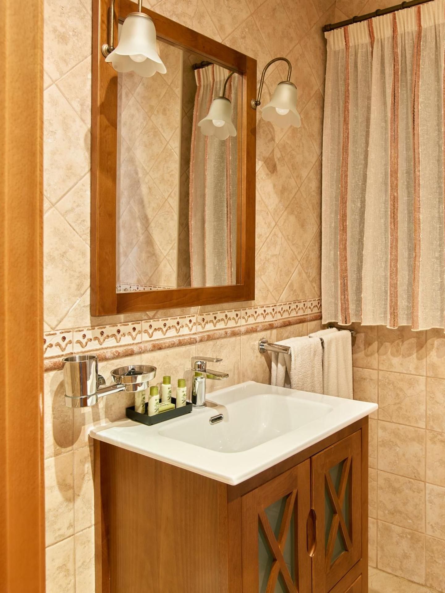 Royal Suite (4 Adults)