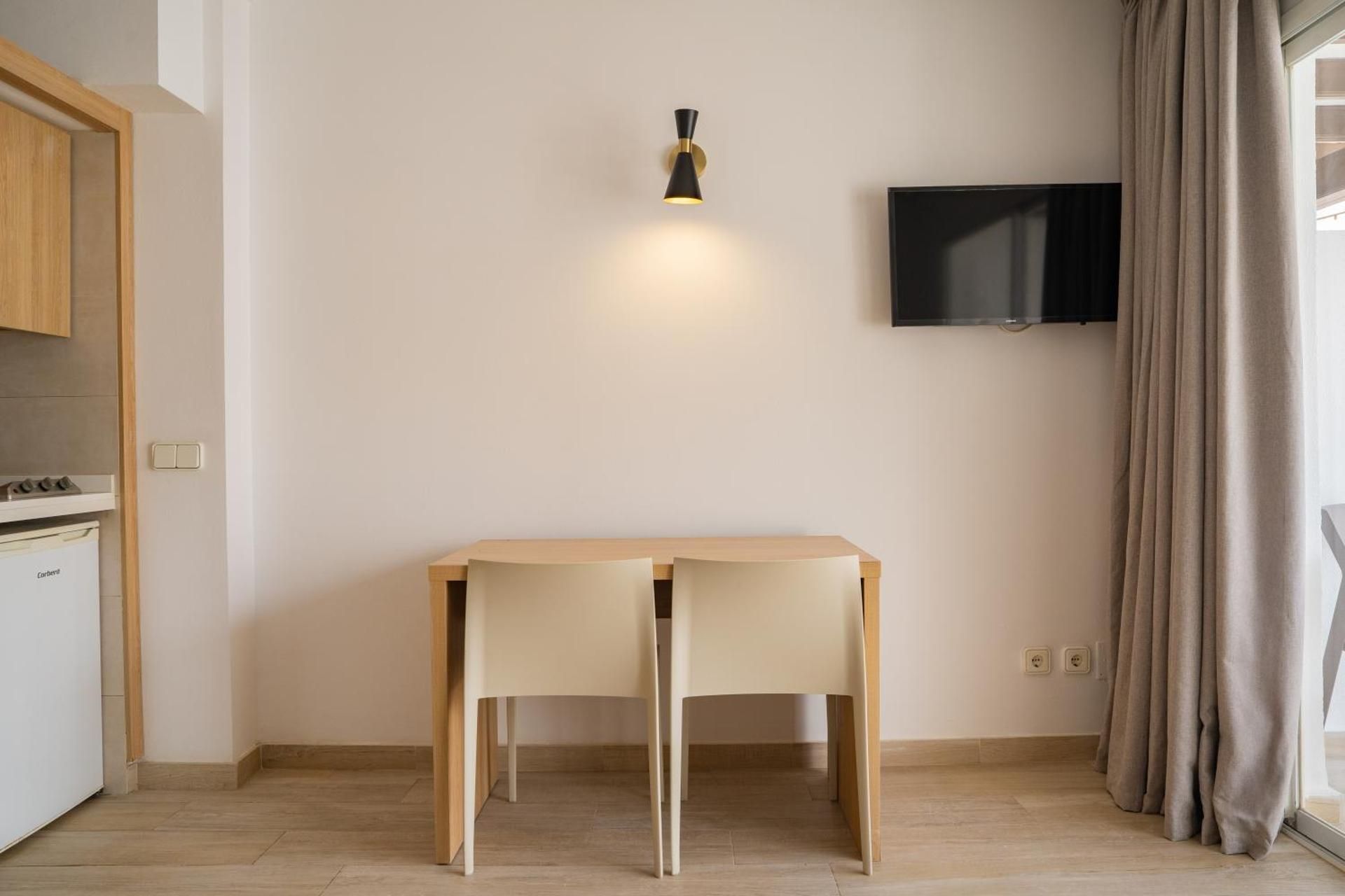 Queen Studio with Air Condition