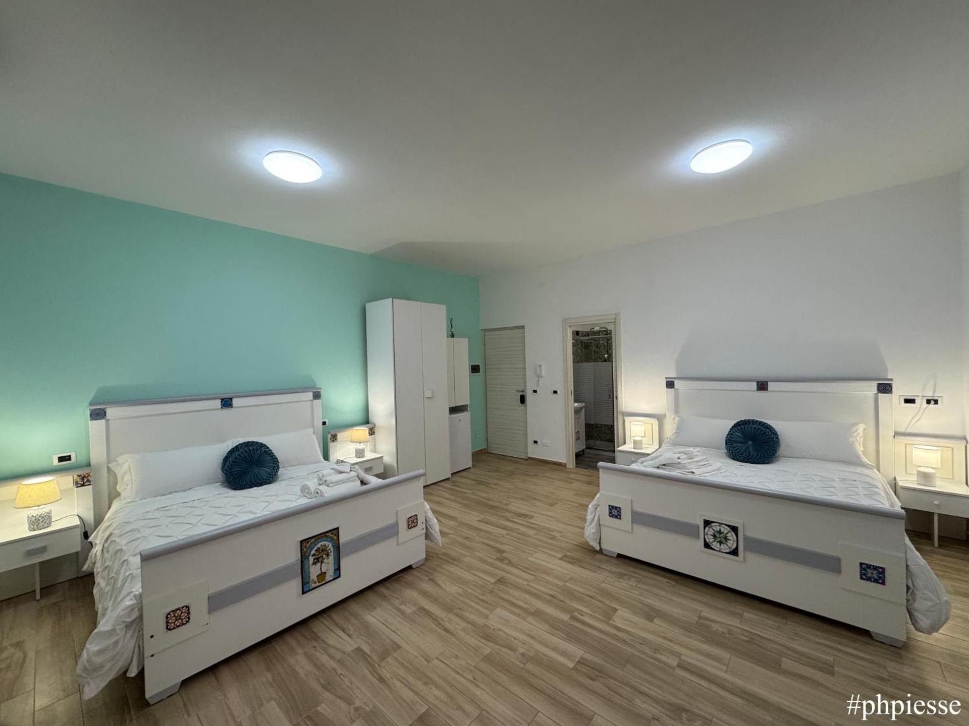 Deluxe Queen Room with Two Queen Beds
