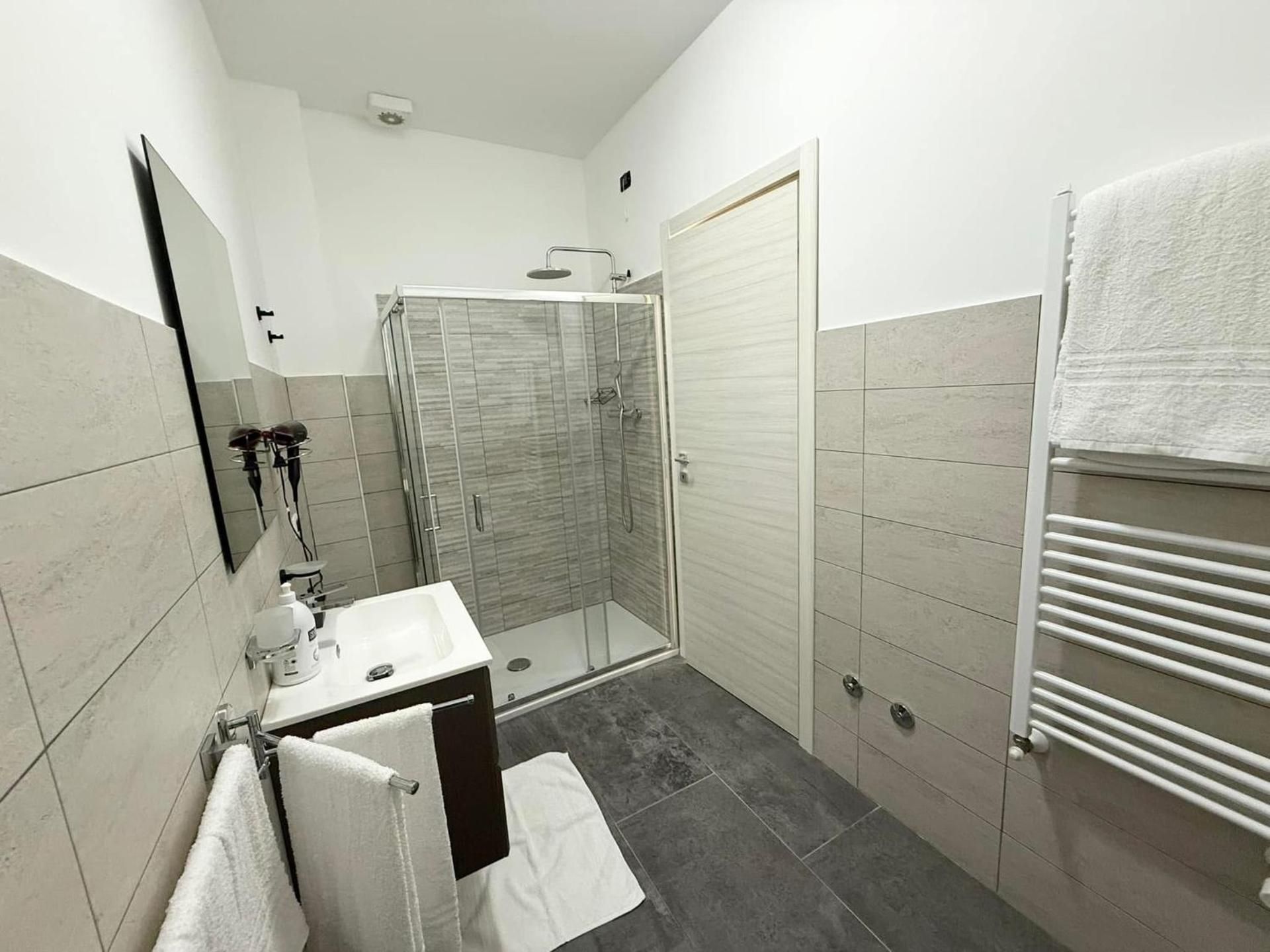 B&B Al Centro Twin Room 3