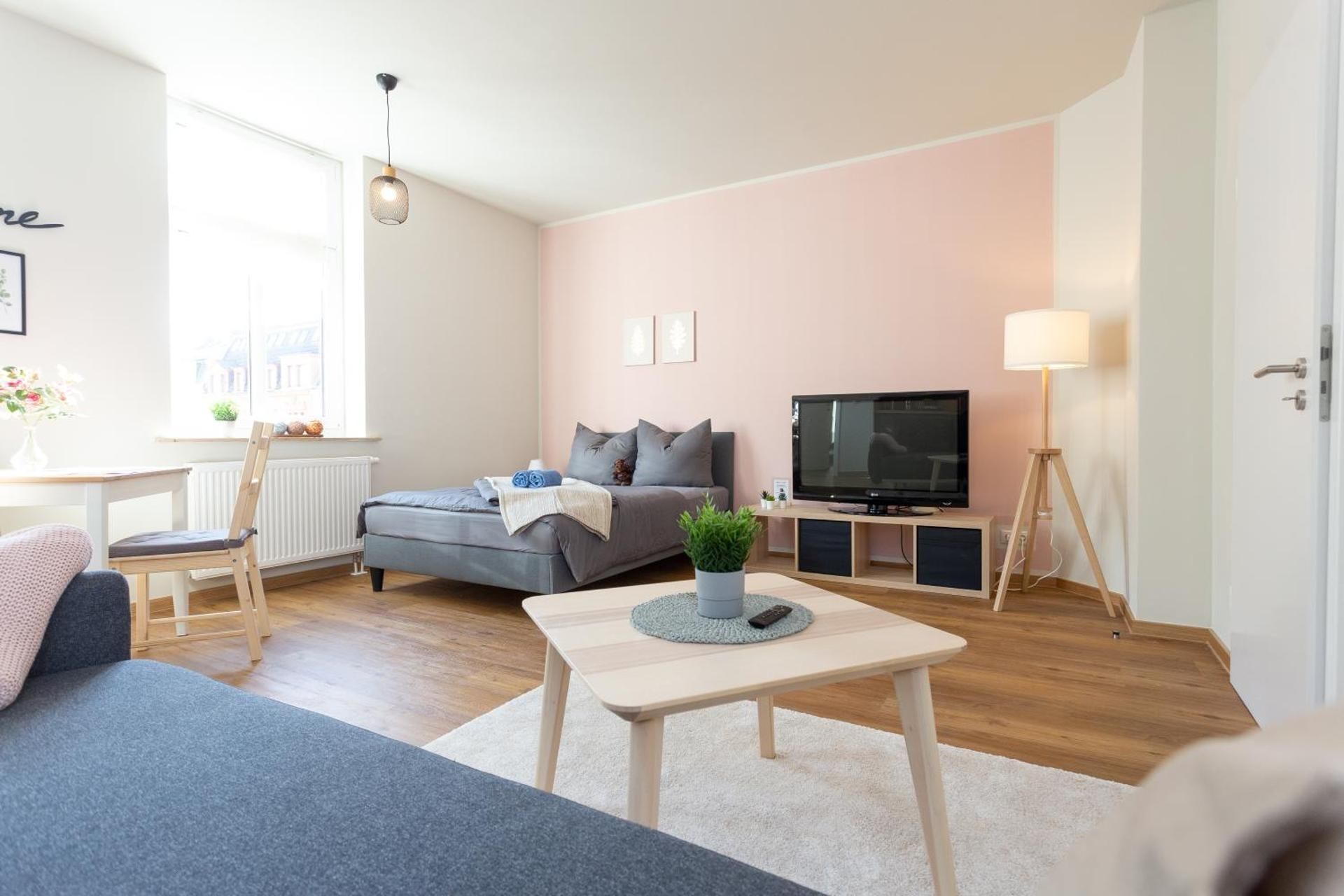Deluxe Apartment