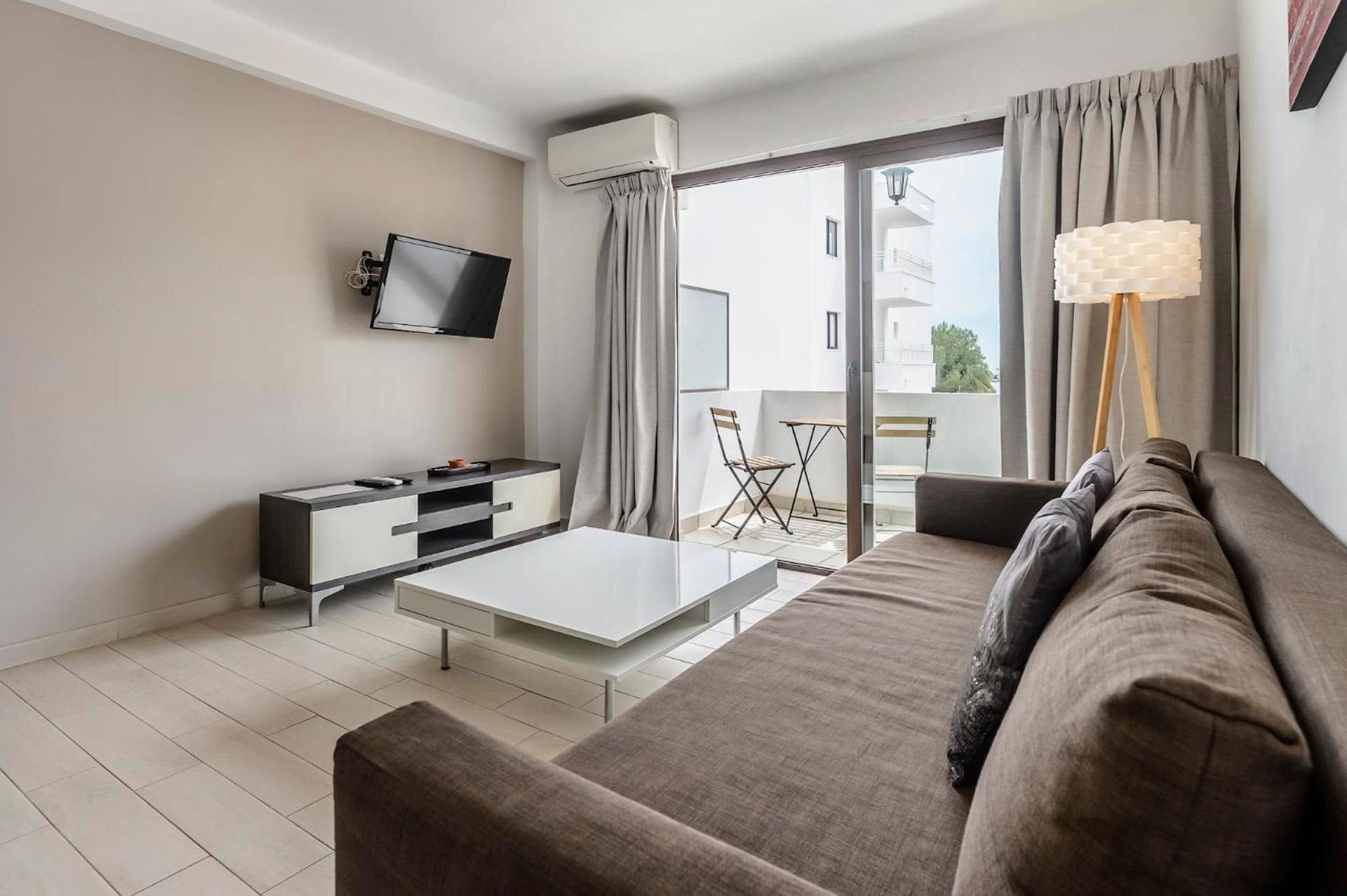 Apartment with Balcony