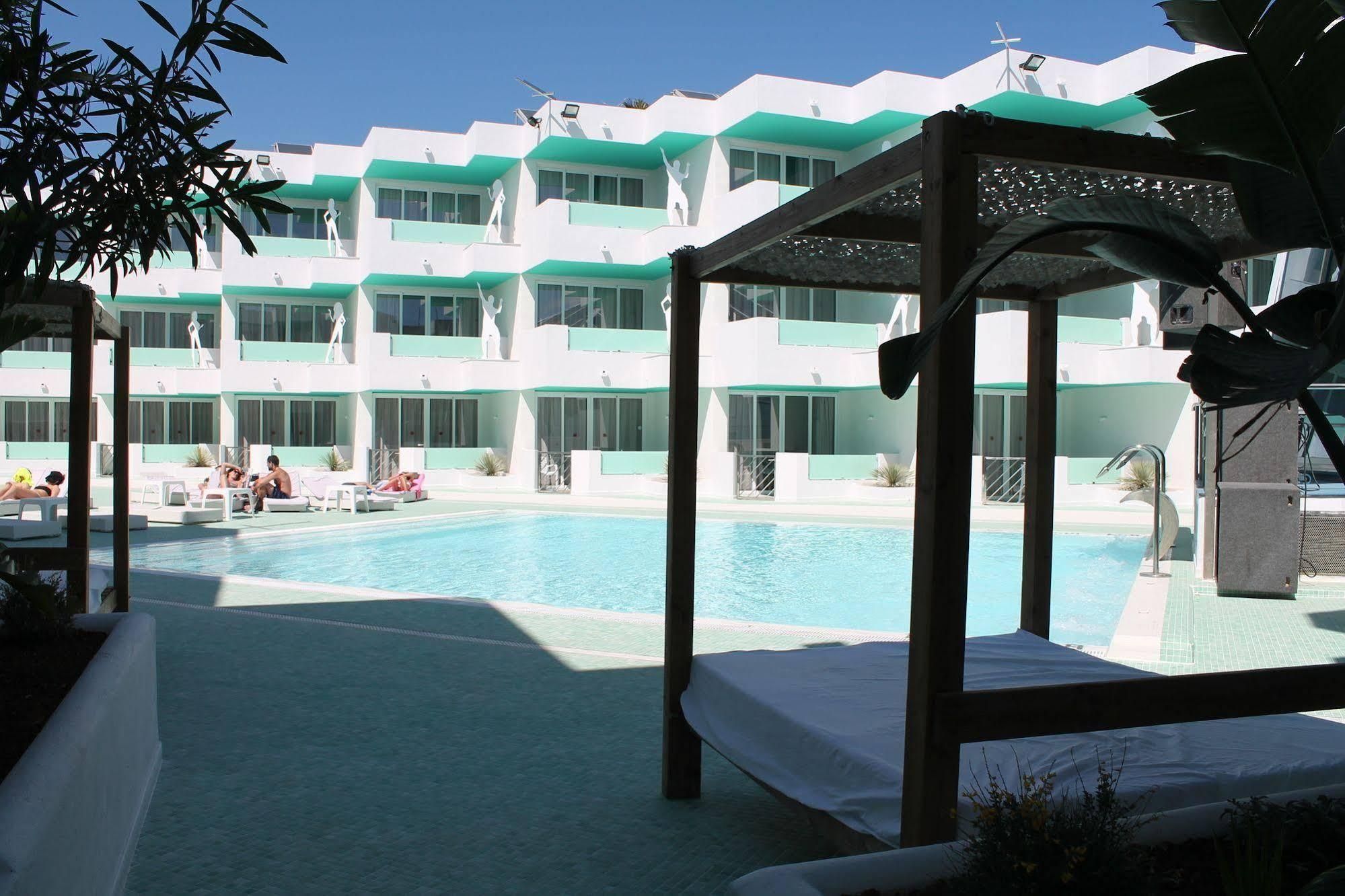 b8dcd4099cec5c0d3a3dd9783a0928f3