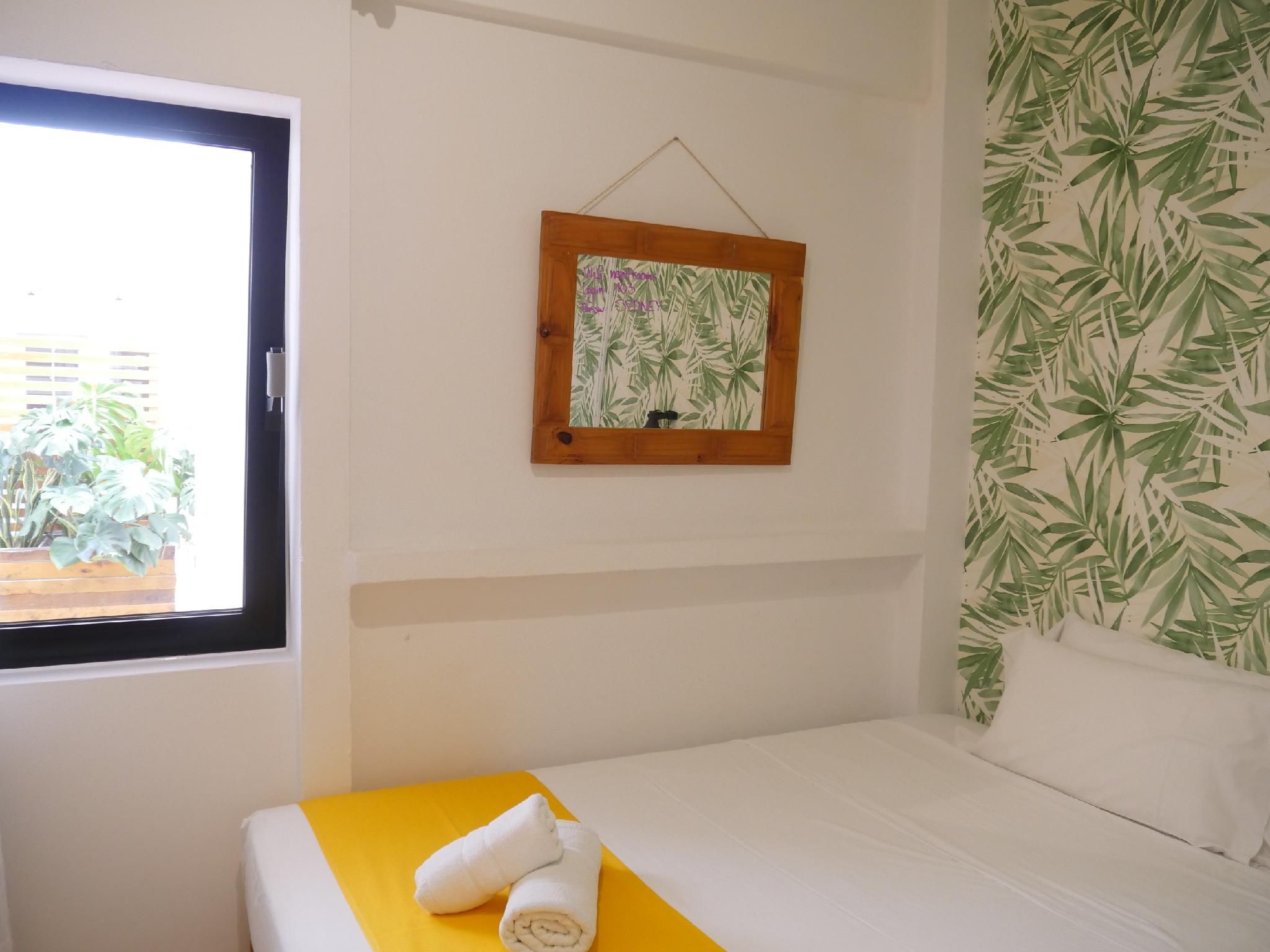Single room-Standard-Private Bathroom-Individual A/C