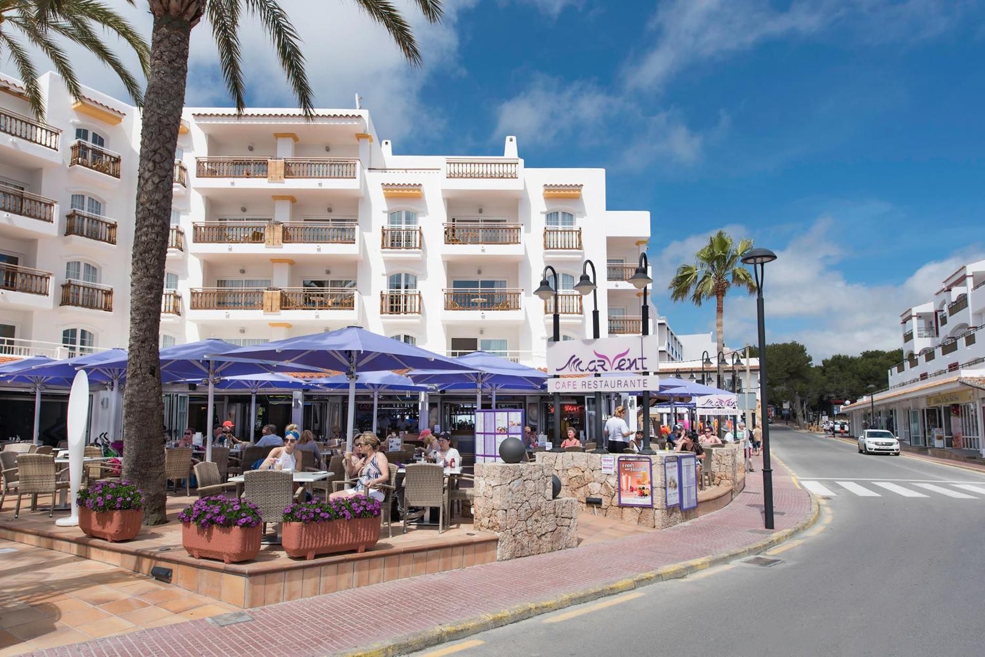 Apartamentos Es Cane