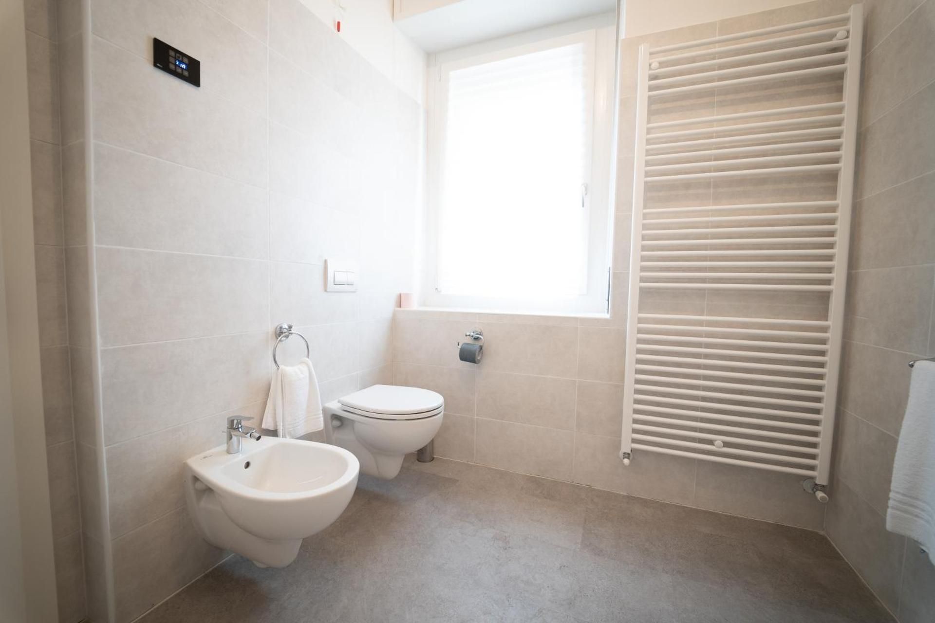 Twin Room with Bathroom