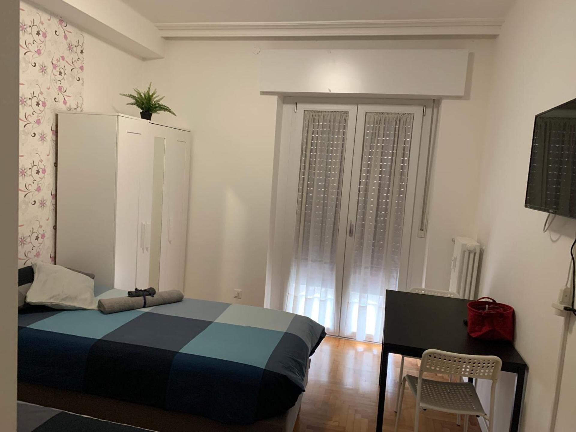 Twin Room with Private External Bathroom