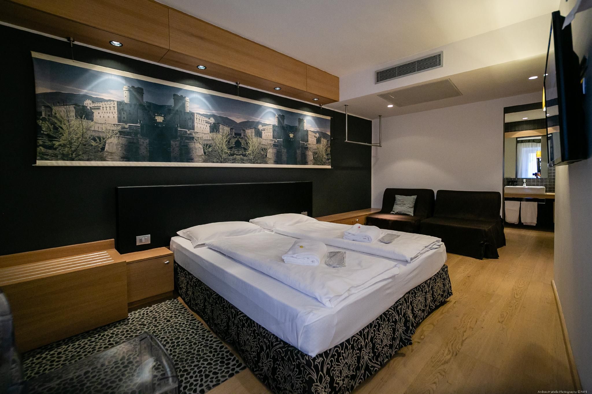 Mountain Suite