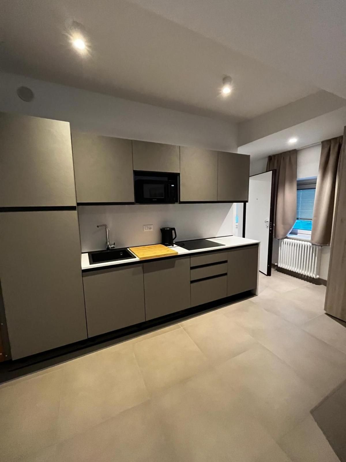 Bilo - Apartments for rent One-Bedroom Apartment 3