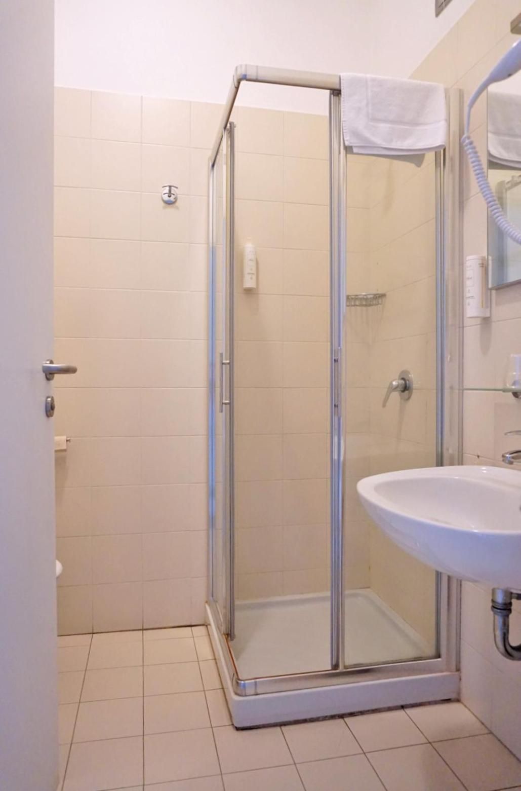 Single Room With Private Bathroom