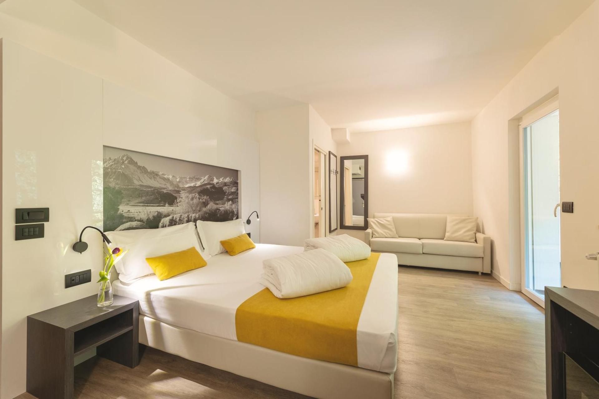 Large Double Room