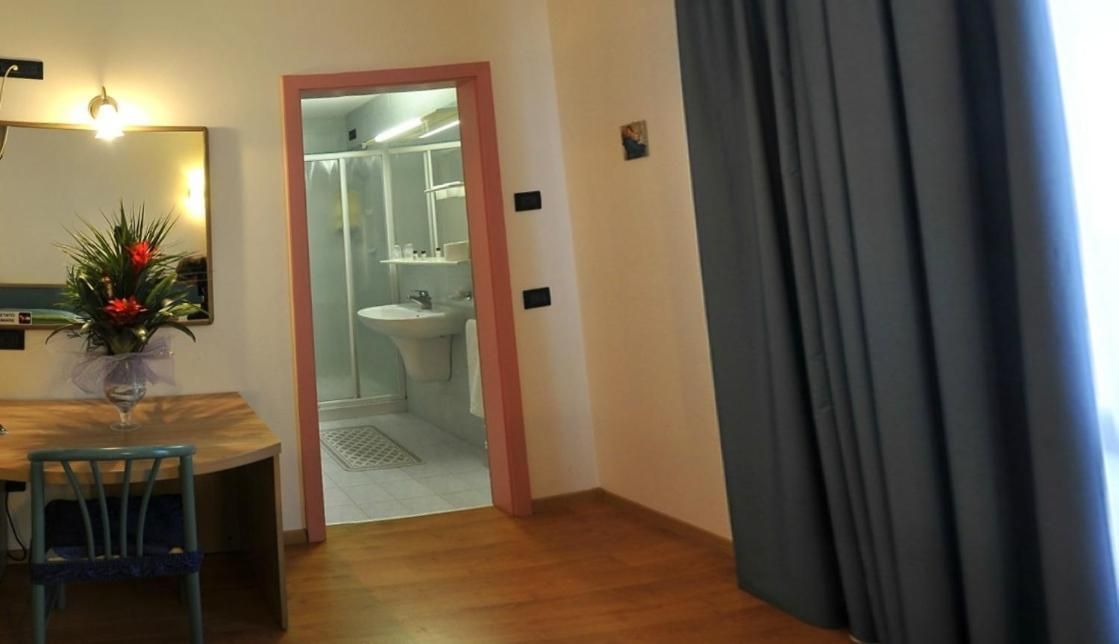 Hotel Vela Single Room 2