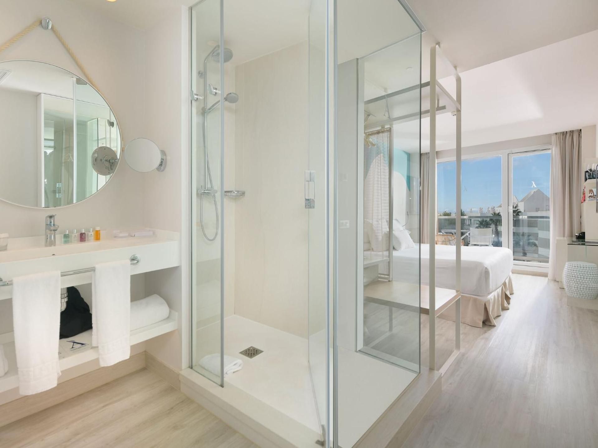 Double or Twin Room I was Here