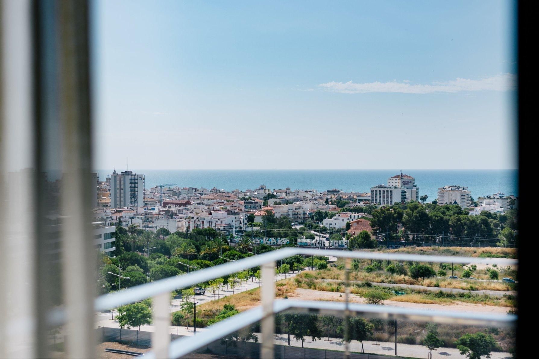 Sabàtic, Sitges, Autograph Collection Sunset, 1 Bedroom Deluxe Suite, 1 Queen, Partial sea view, Balcony