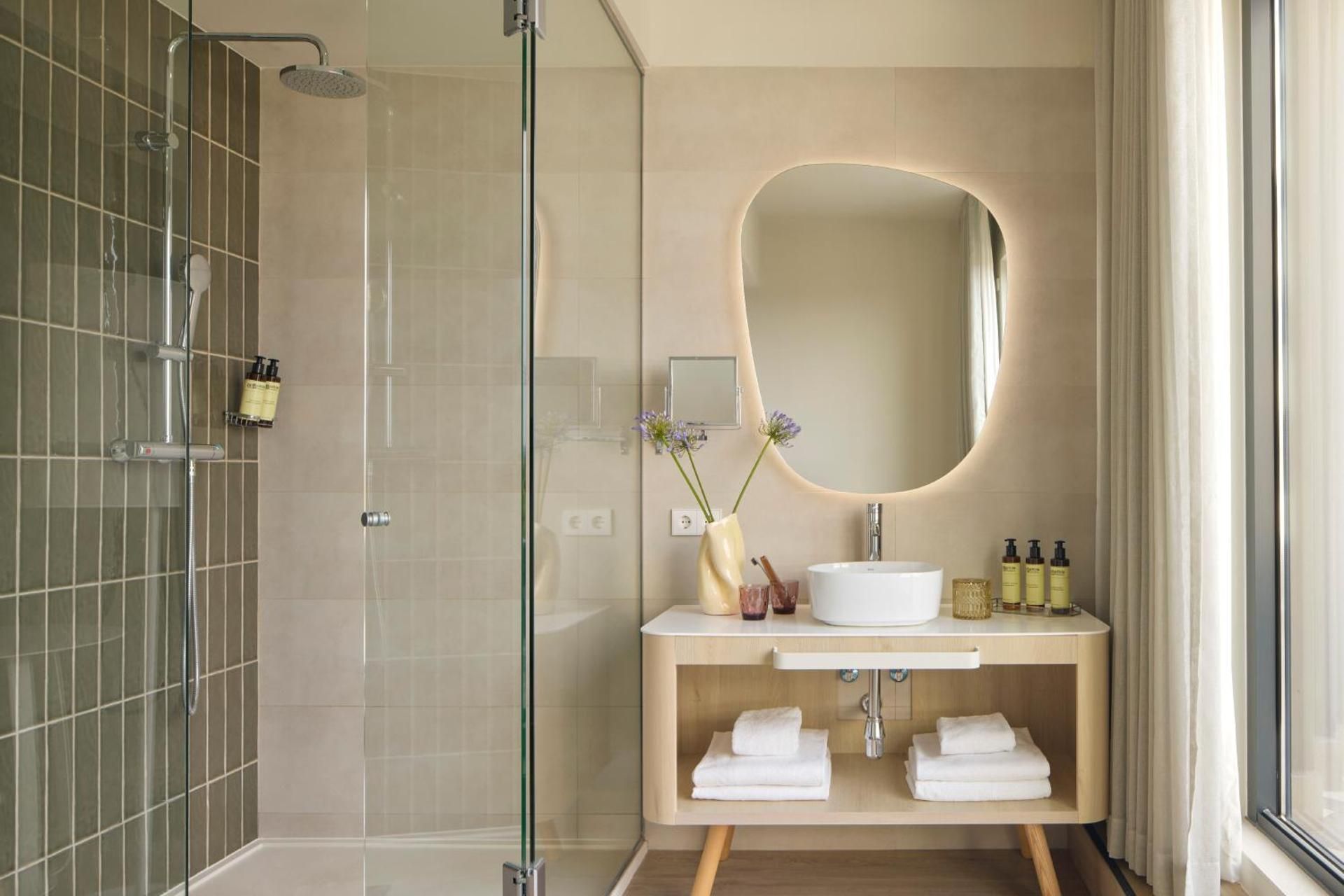 ME Sitges Terramar Two Connecting Superior ME Lateral Sea View 2