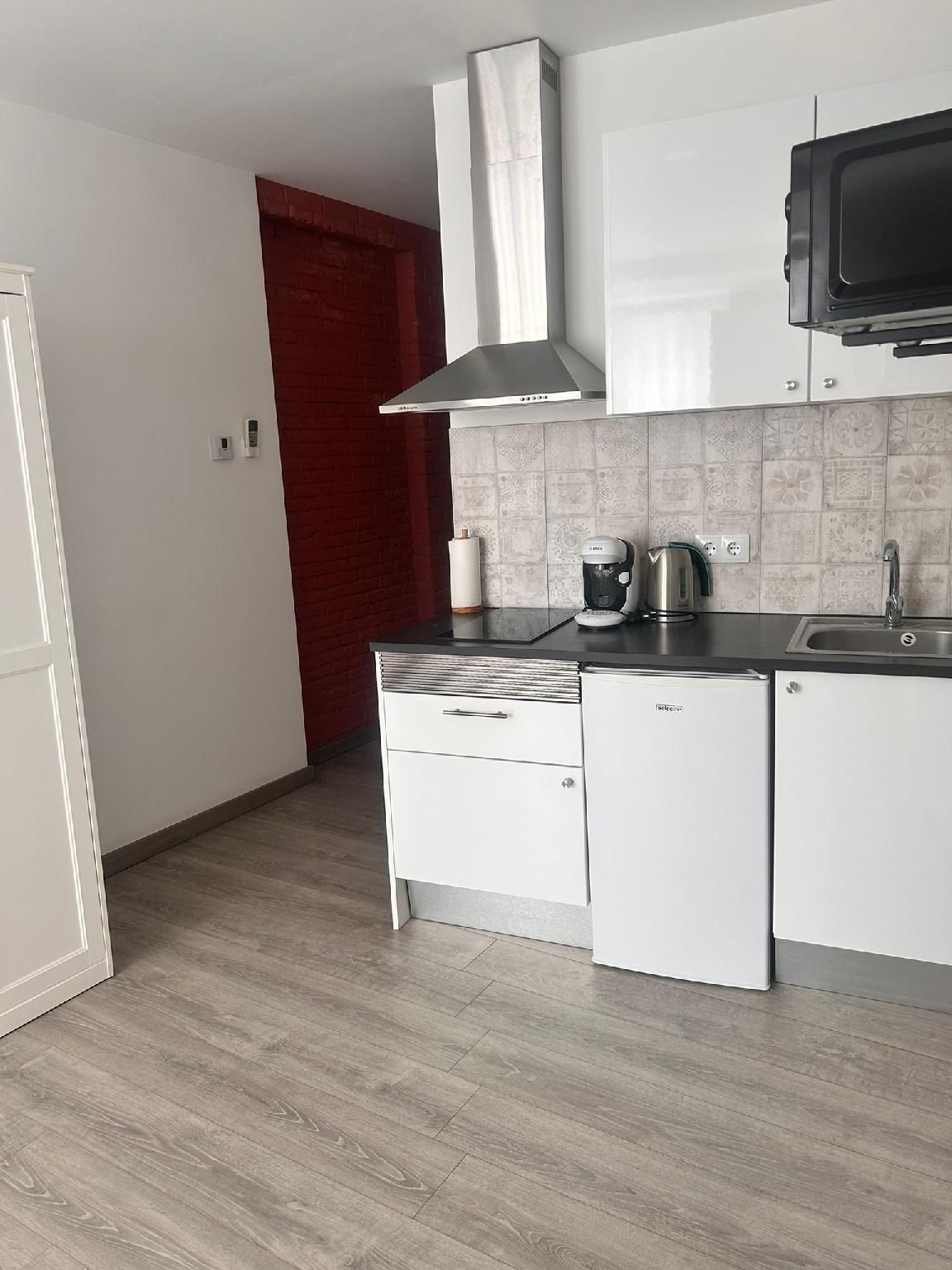 Apartamentos Apartaco Apartment with Balcony 3