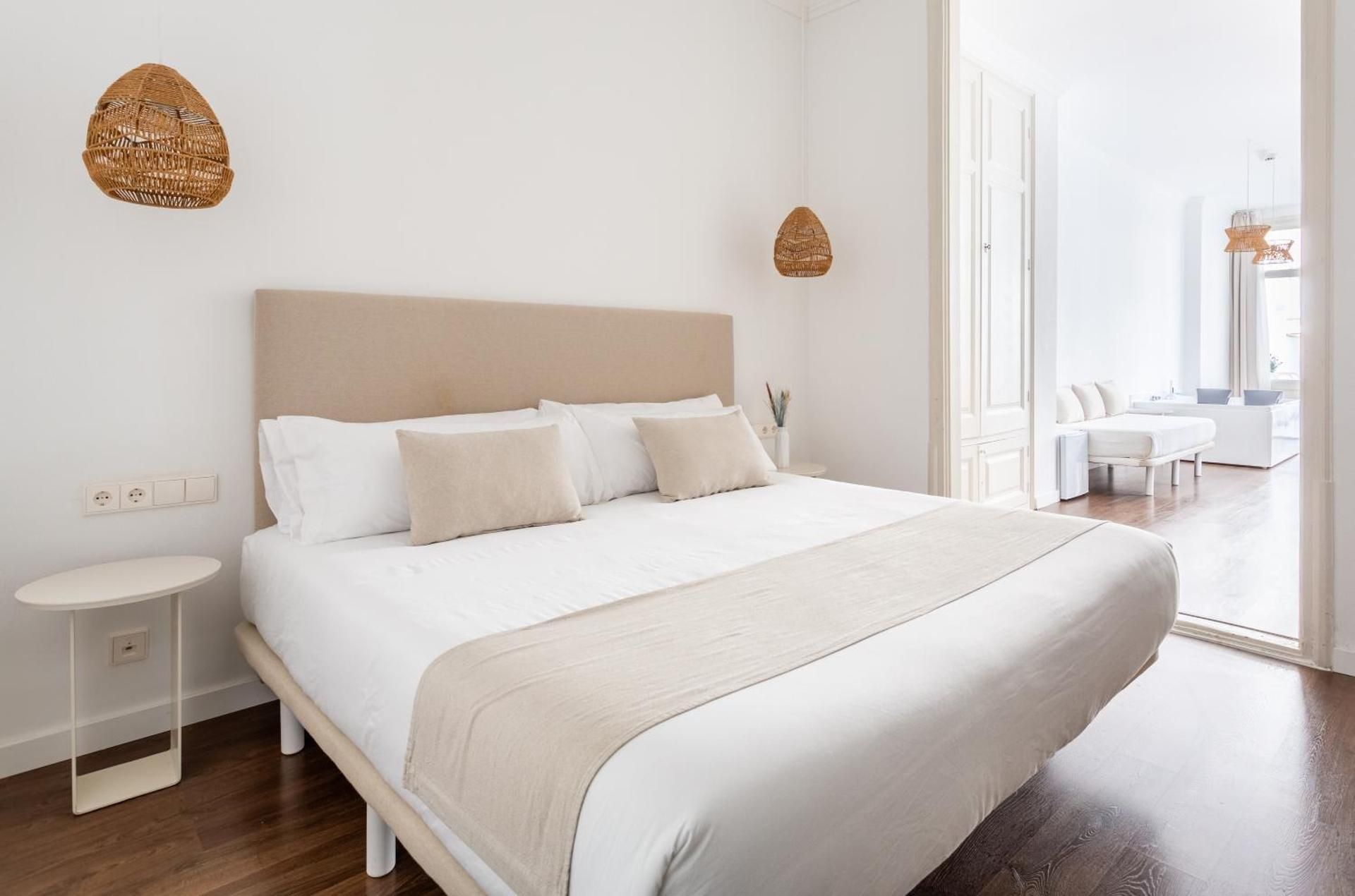 Deluxe Suite with Spa Bath