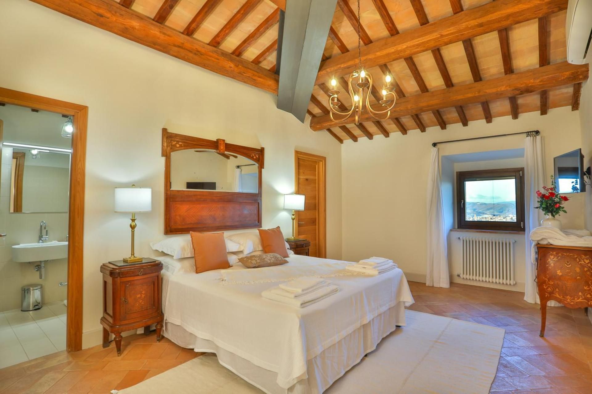 Suite with City View