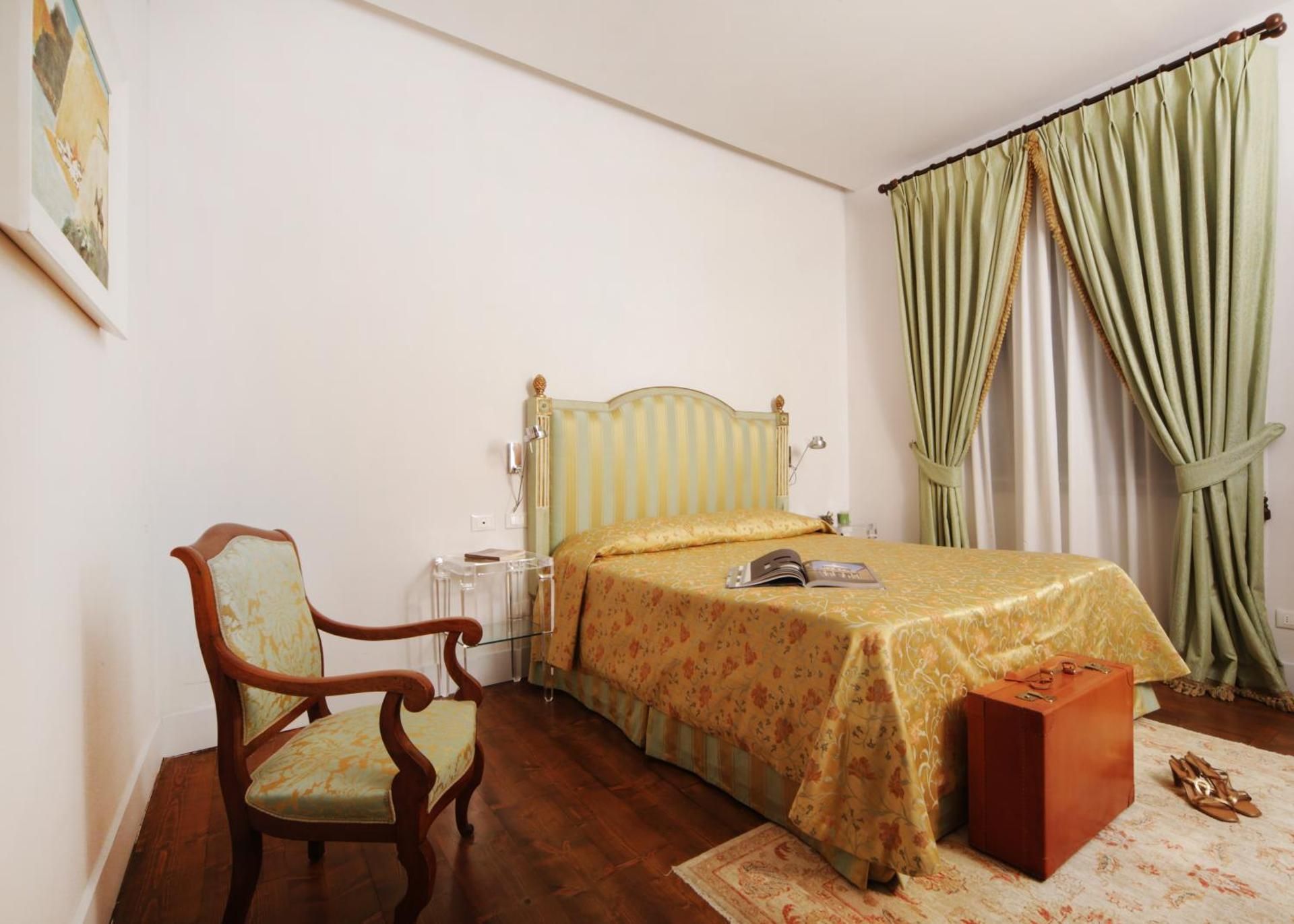 Large Double Room