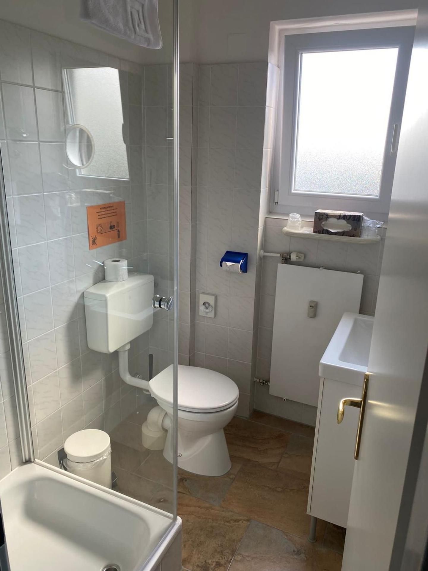 Economy Single Room