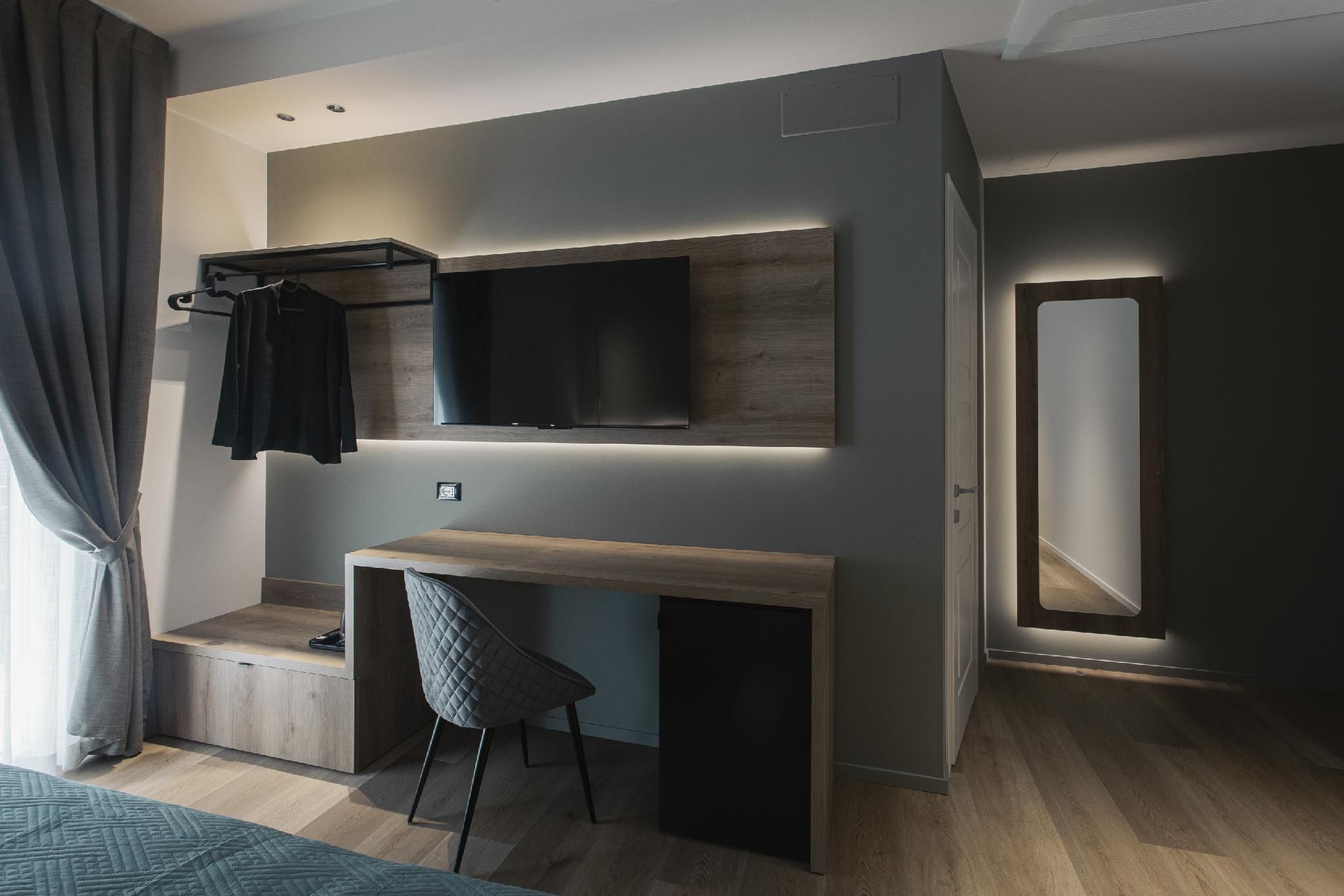 Camera Tripla-Bagno in camera con doccia-Balcone-CON BALCONE