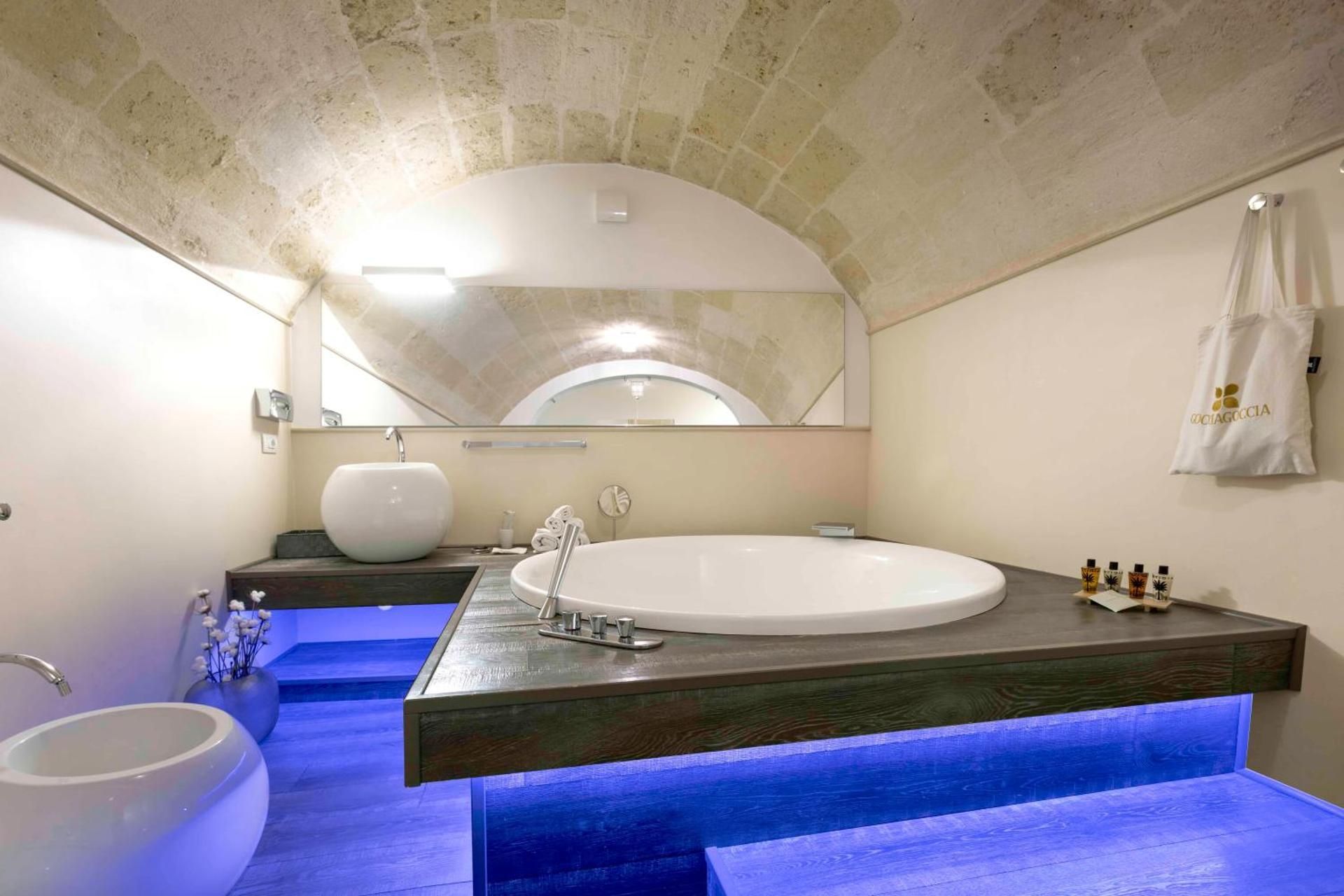 Large Double Room with City View