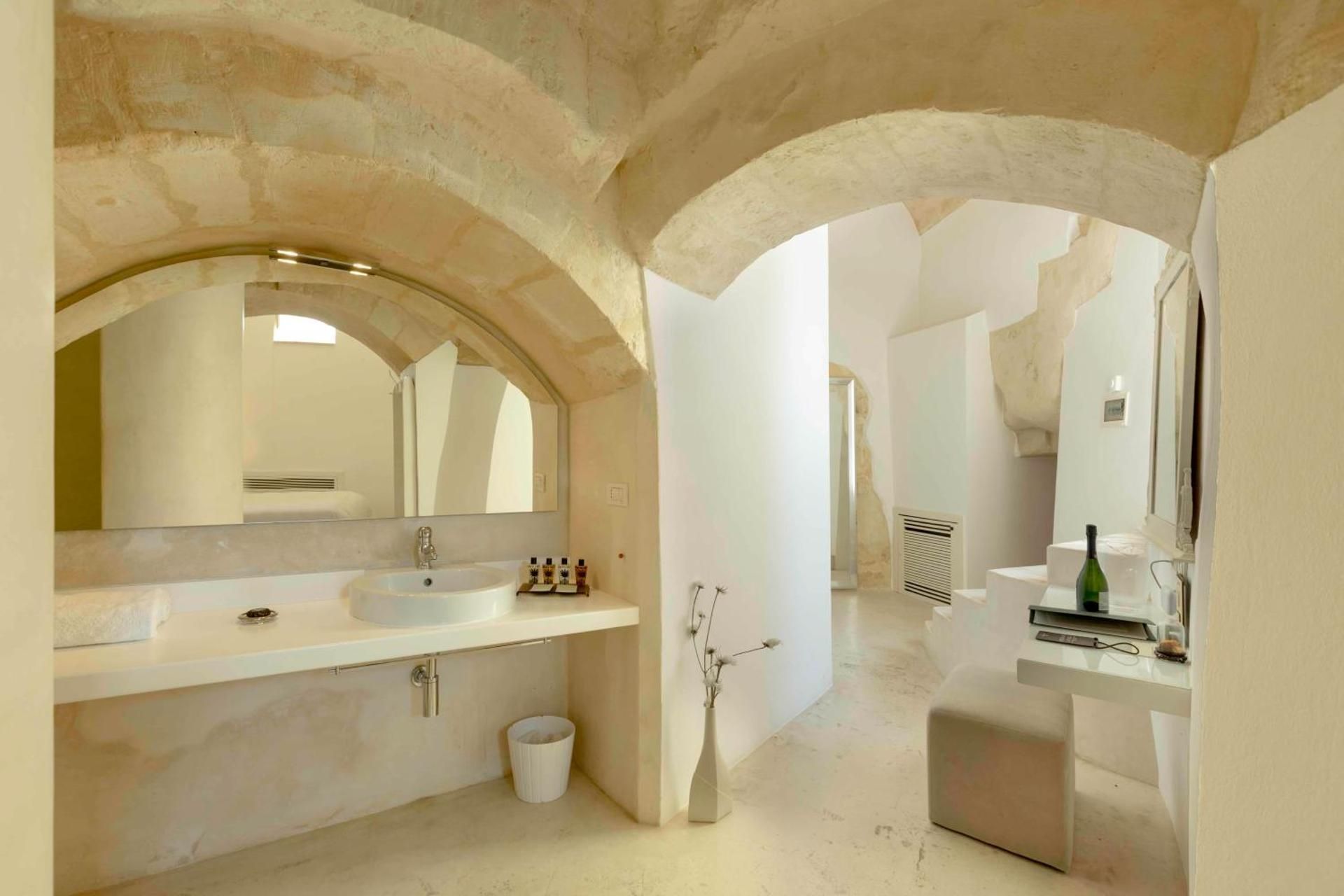 Sant'Angelo Luxury Resort-NEW Double Room with Patio - Cave 3