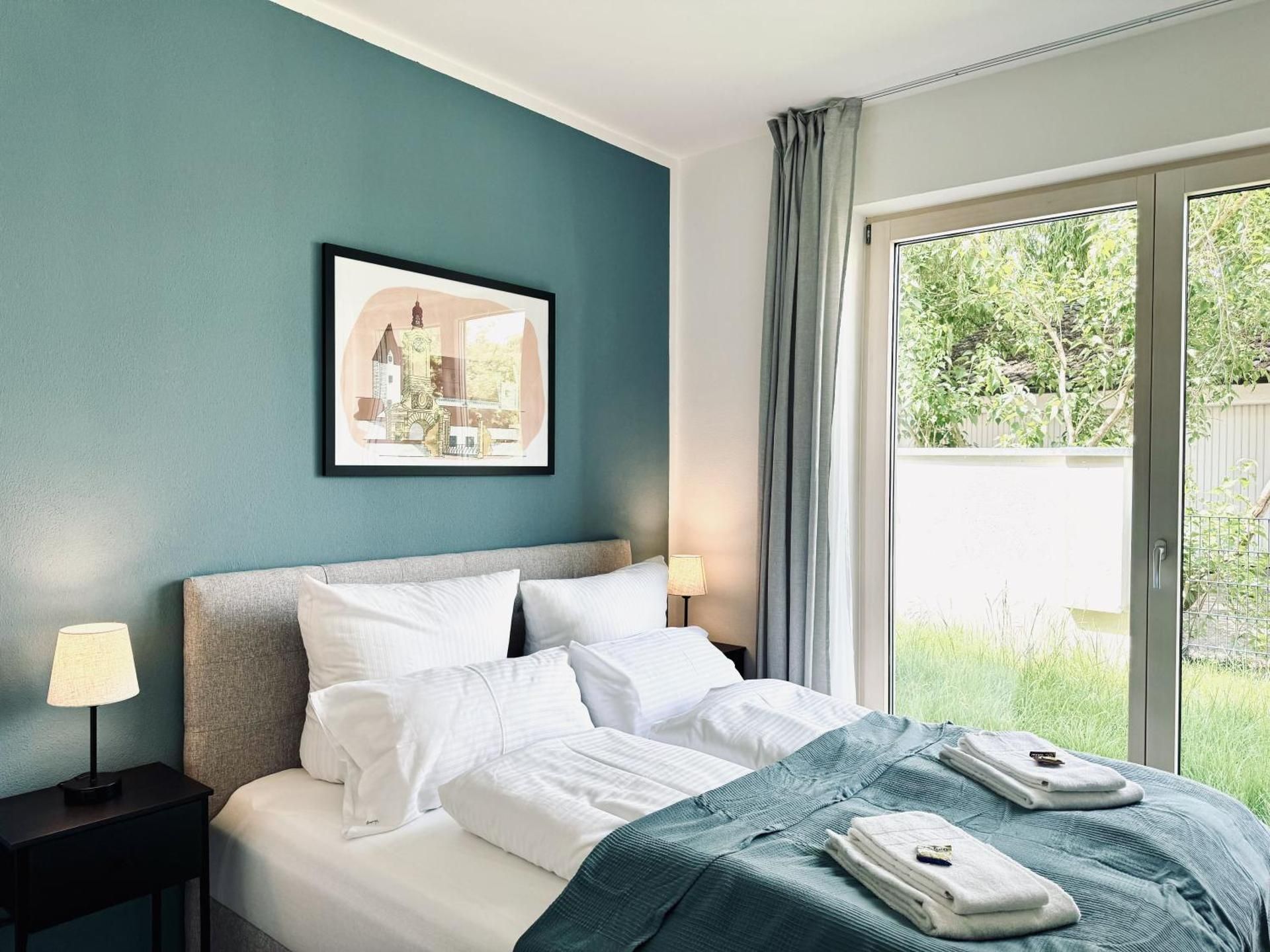 Deluxe Two-Bedroom Apartment with Garden View