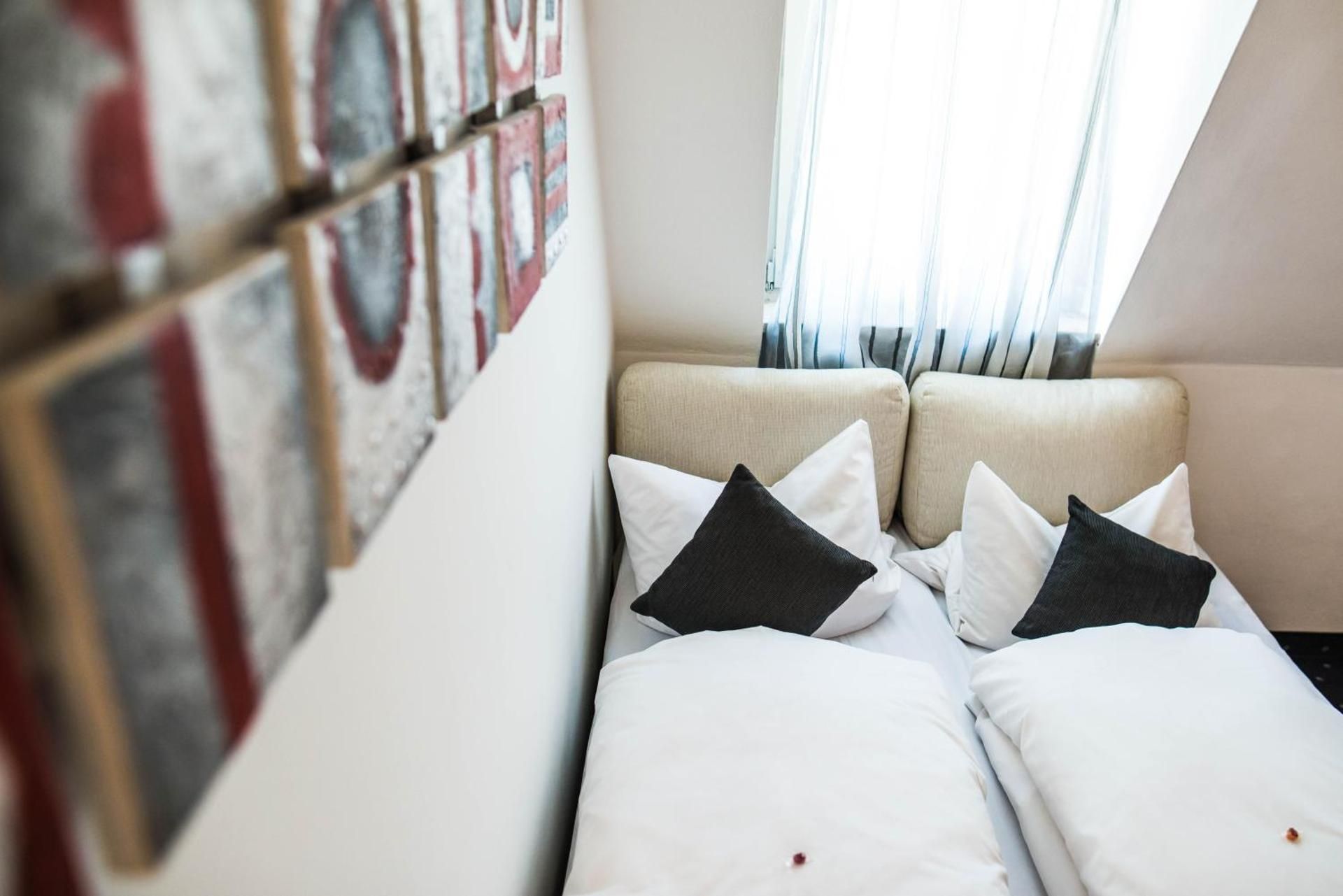 Hotel Domizil Quadruple Room 3