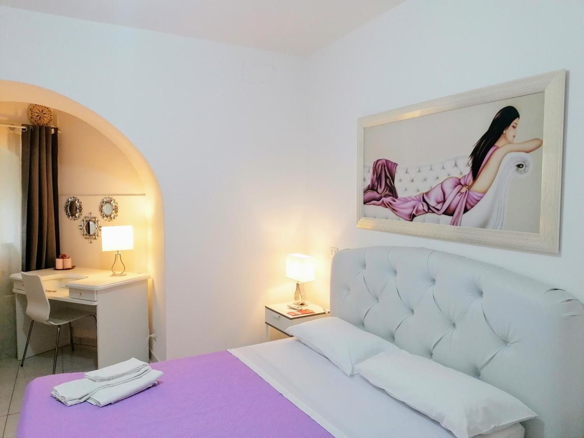 Bella Matera King Room 2