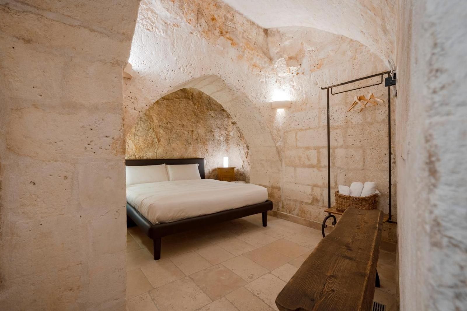 La Corte Vetere Deluxe King Room 2