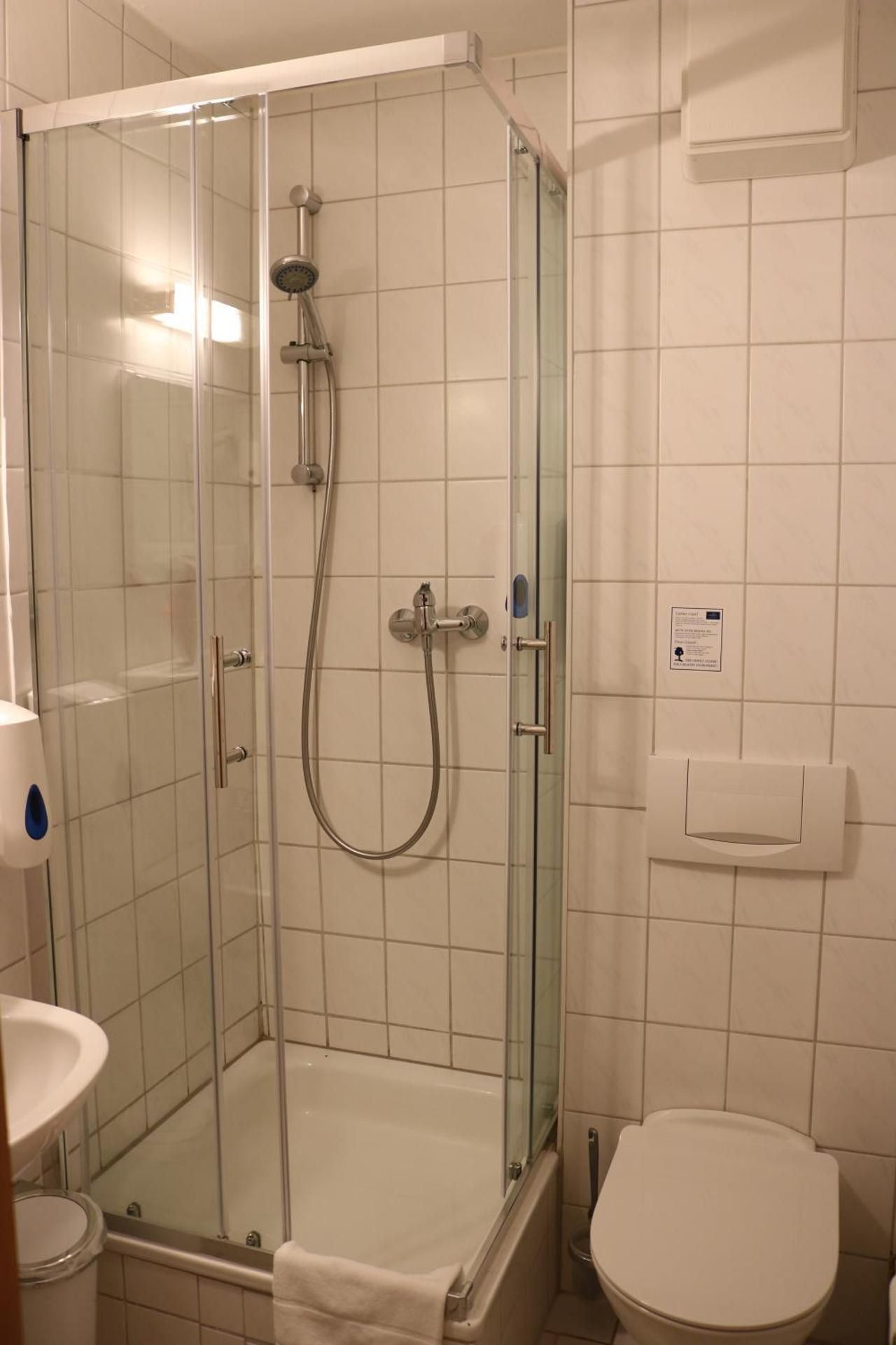 Single Room (dogs allowed)