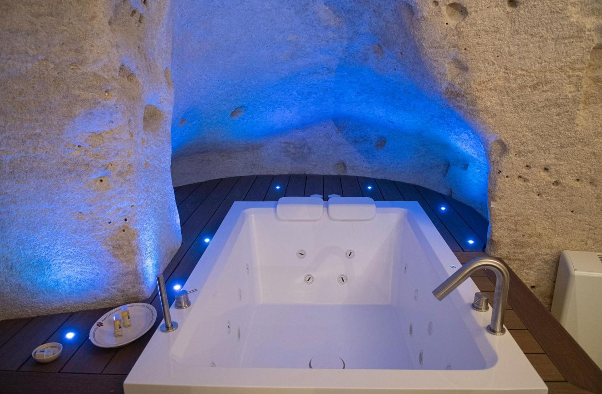 ENOTRIO caveoso Triple Room with Bath