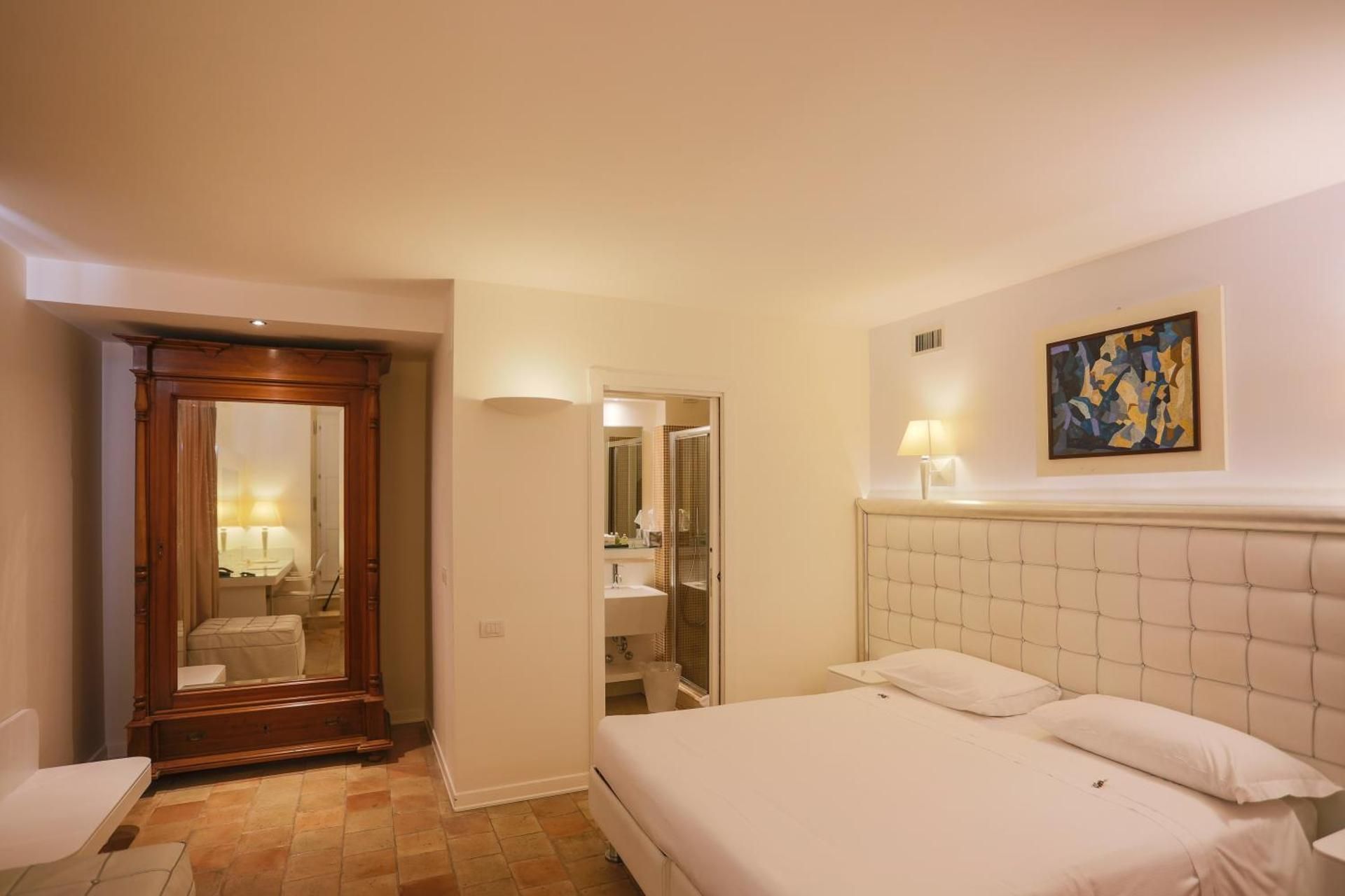 Classic Double or Twin Room