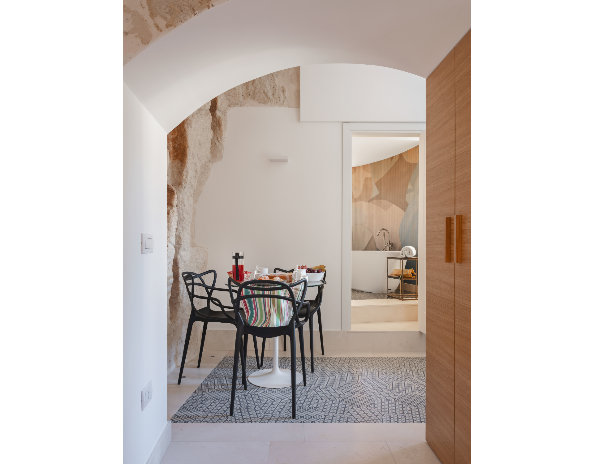 09e7b457af0b624a6b4d7050e2feb5c1