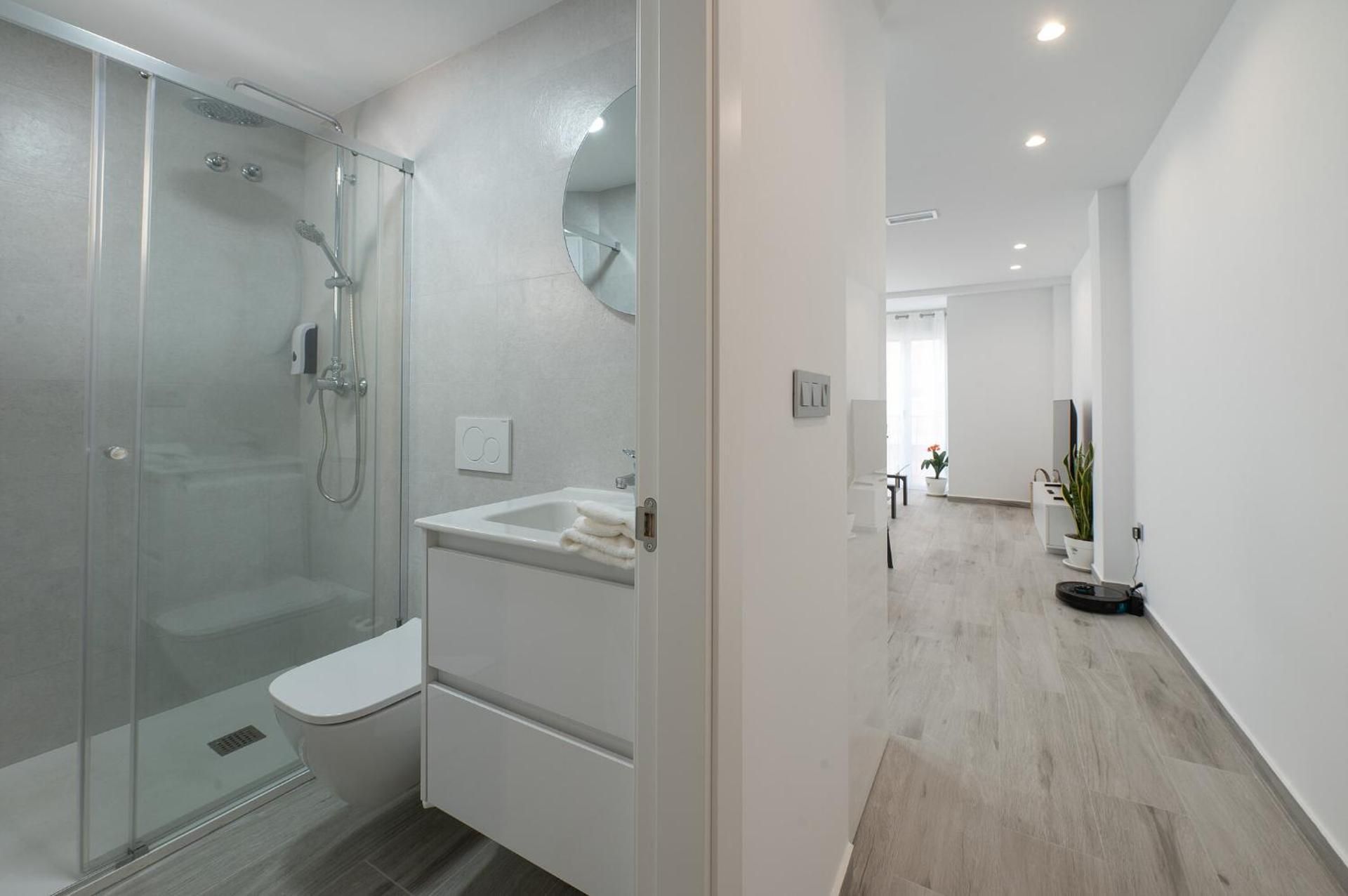 Three-Bedroom Apartment - High Floor