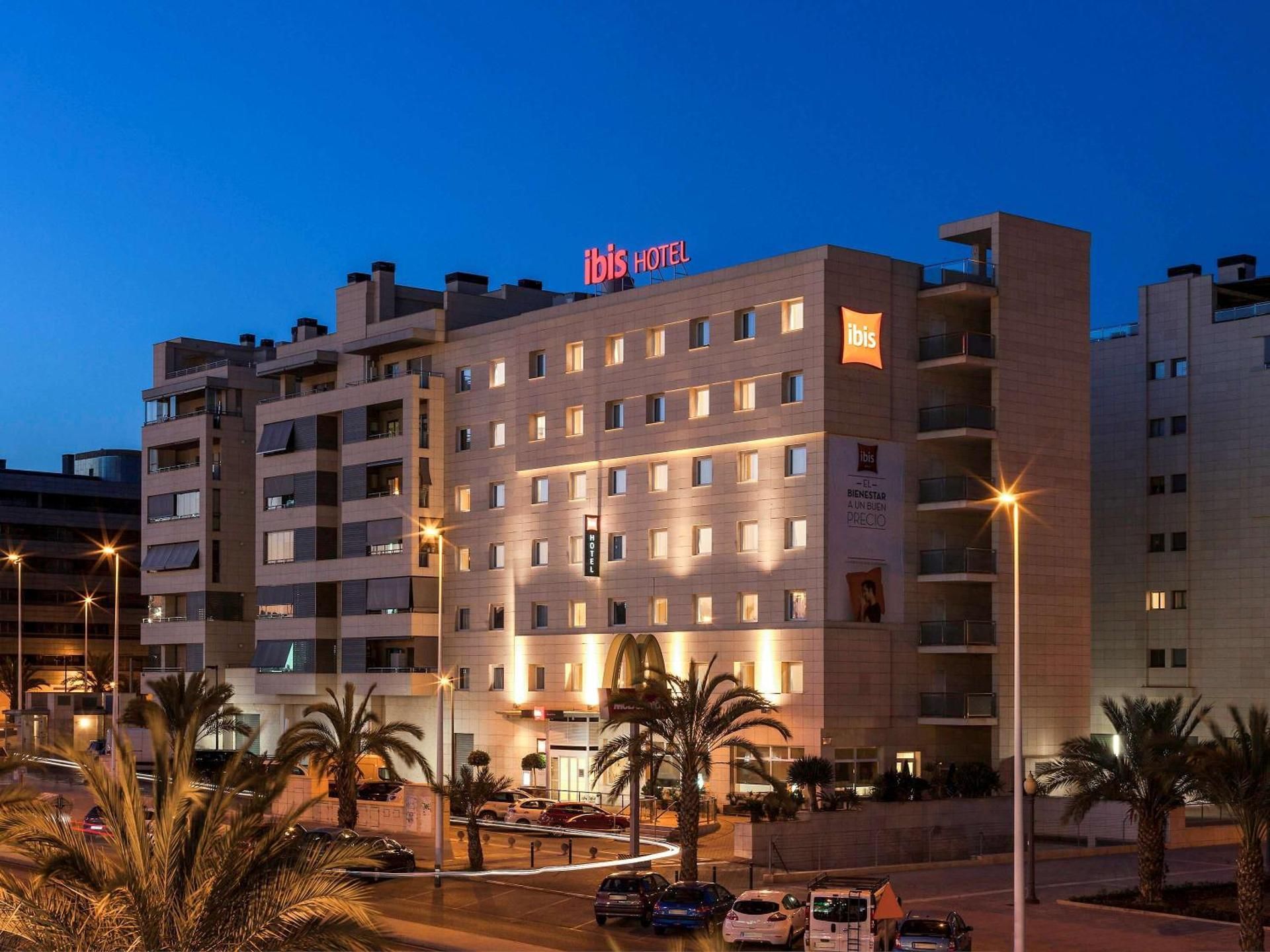 ibis Elche
